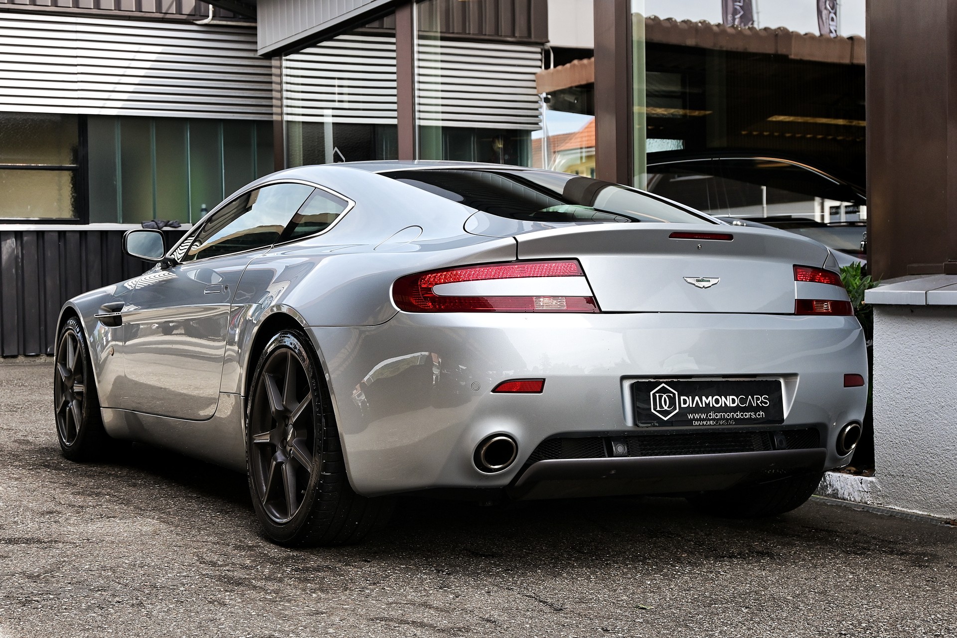 ASTON MARTIN V8 Vantage 4.3 Sportshift-image-5