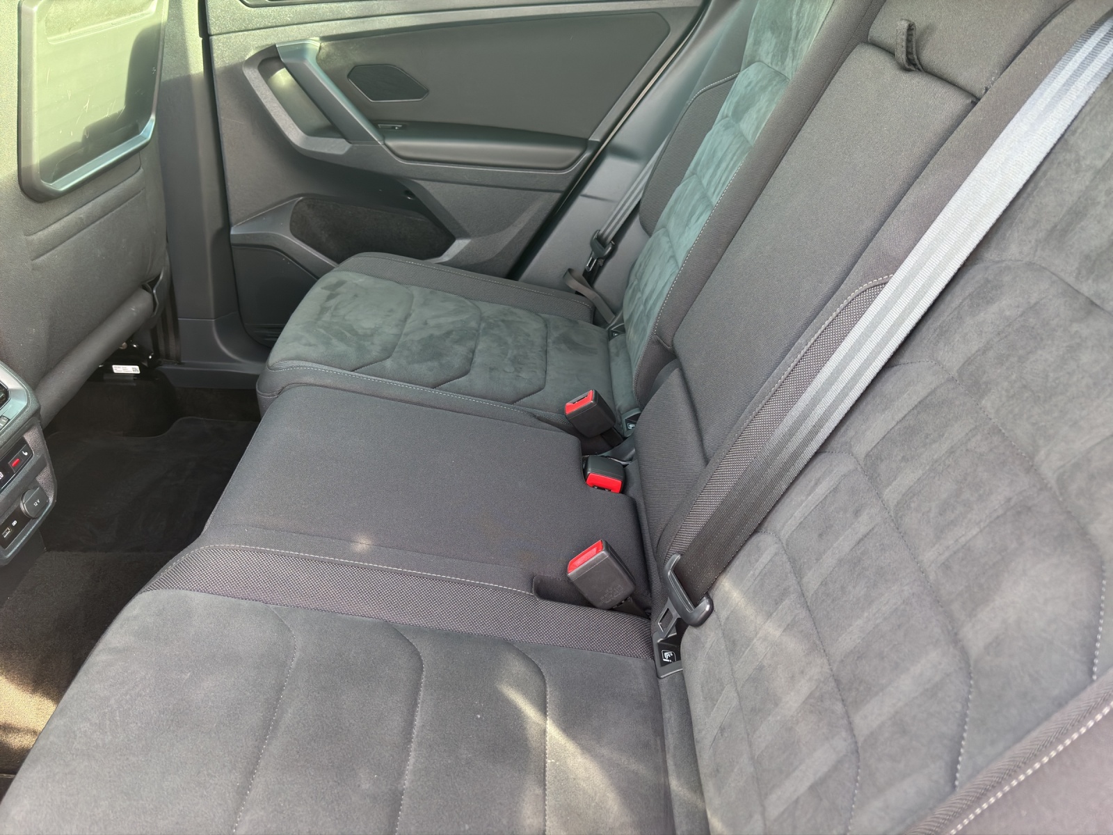 VW Tiguan 2.0 TSI Highline DSG-image-9