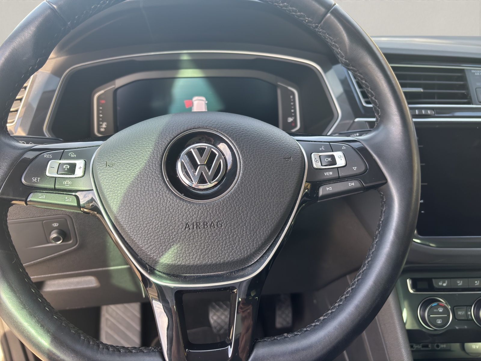 VW Tiguan 2.0 TSI Highline DSG-image-8