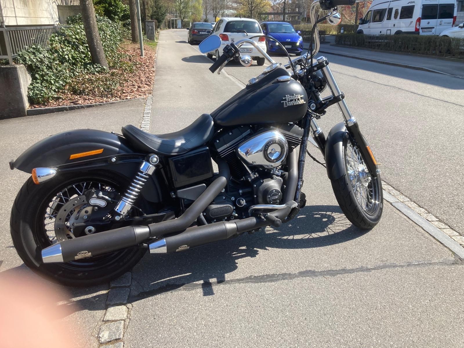 HARLEY-DAVIDSON FXDB Dyna Street Bob 103 ABS-image-1
