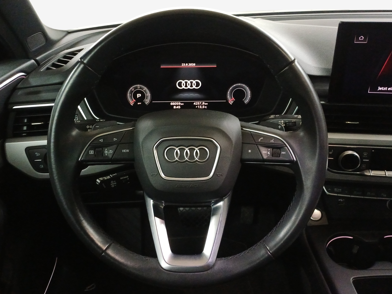 AUDI A4 allroad 40 TDI Attraction quattro tiptronic-image-9