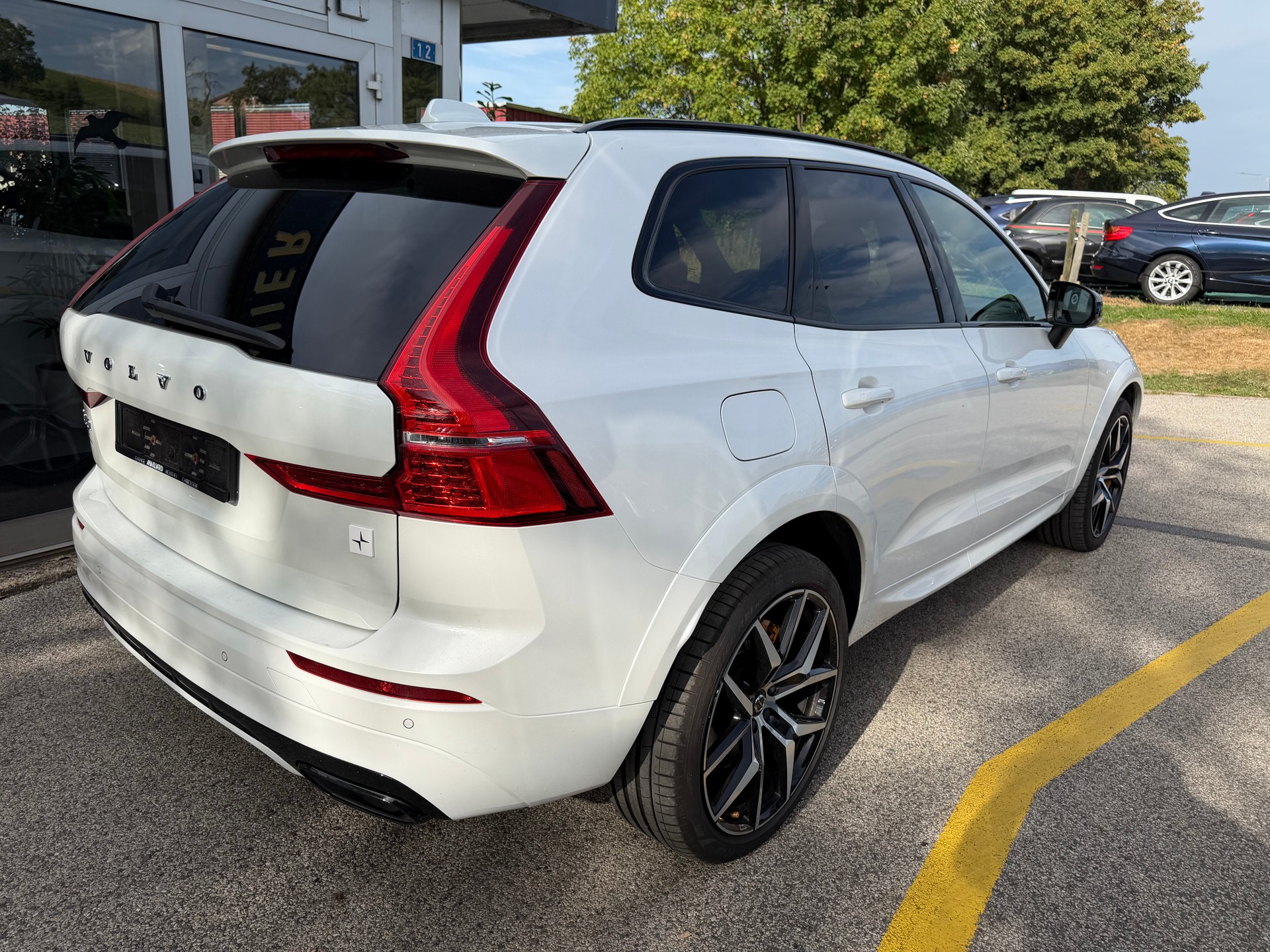 VOLVO XC60 T8 eAWD Polestar Geartronic-showroom-element-2