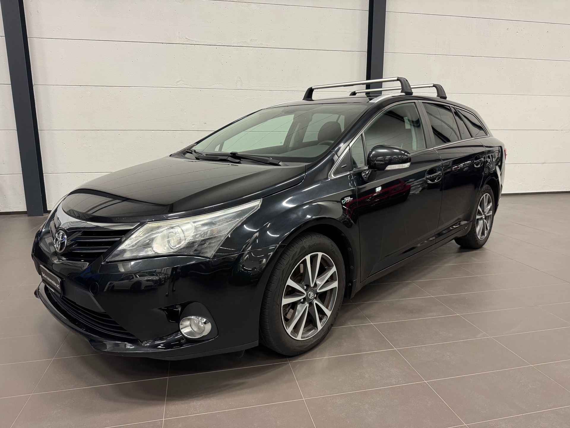 TOYOTA Avensis Sportswagon 2.2D-CAT Linea Sol A