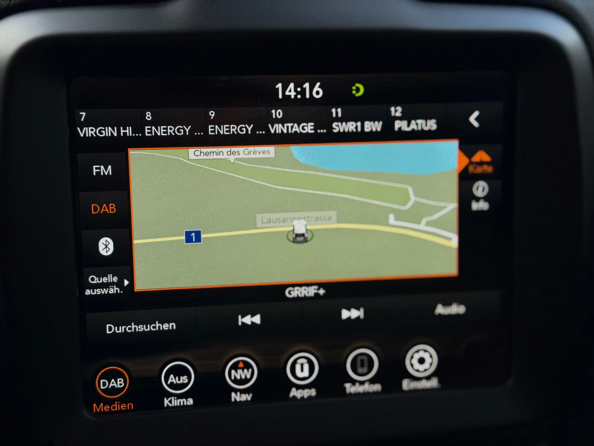 JEEP Renegade 1.3 GSE Turbo Limited-image-19