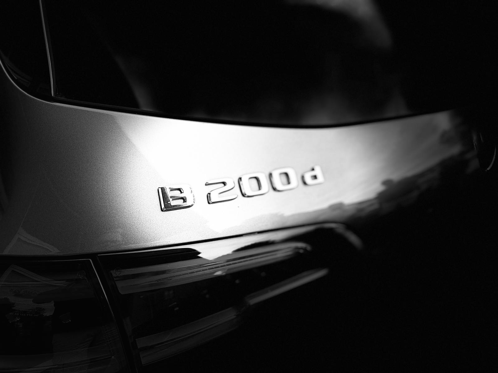 MERCEDES-BENZ B 200 d Night Star 8G-DCT-image-25