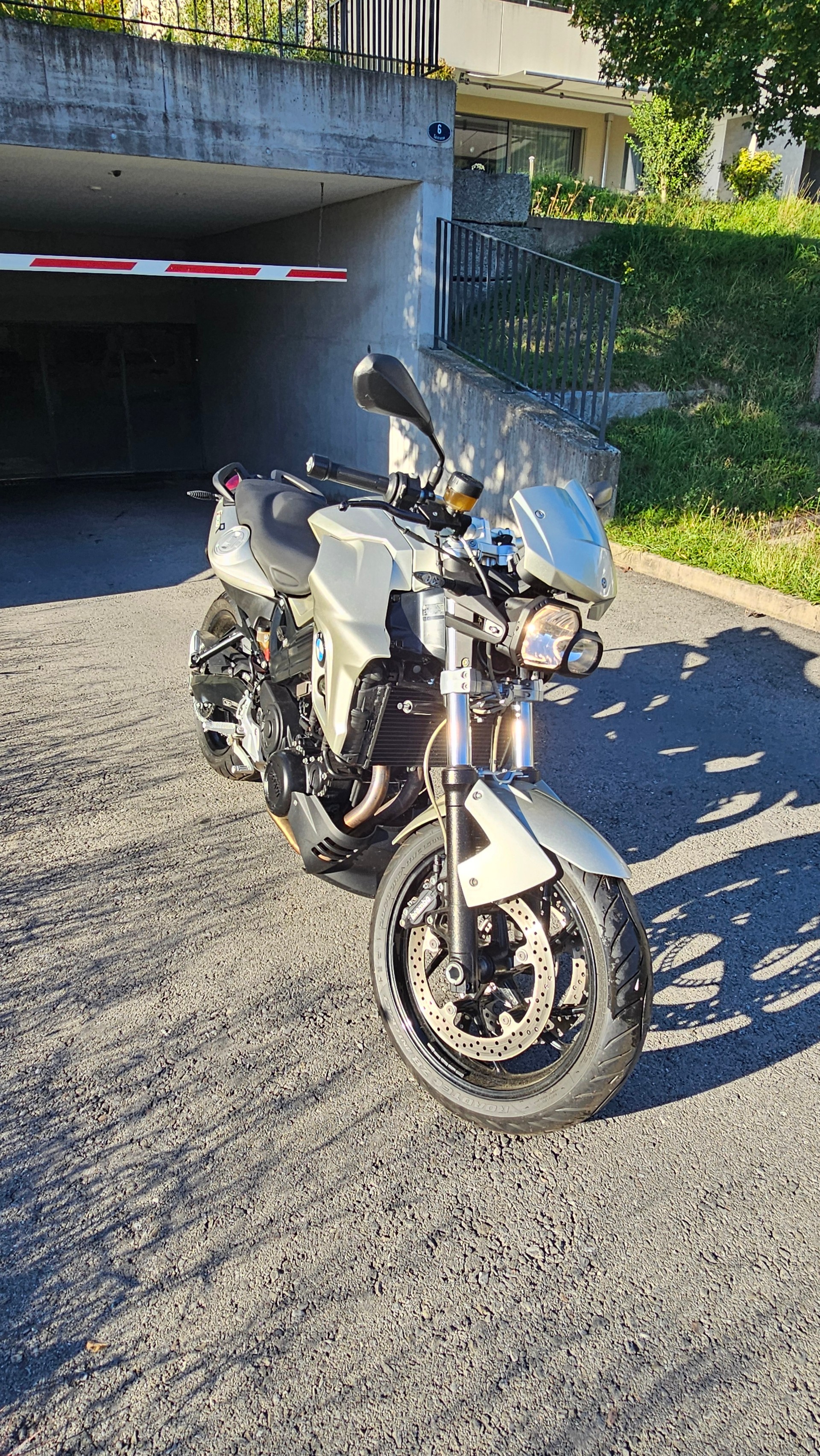 BMW F 800 R-image-0