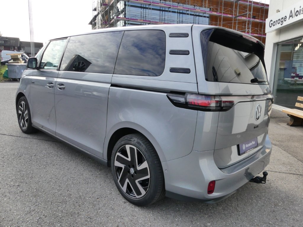 VW ID.Buzz LWB GTX 4 Motion-showroom-element-1