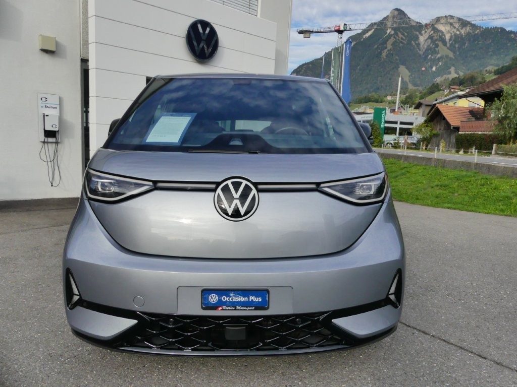 VW ID.Buzz LWB GTX 4 Motion-image-6