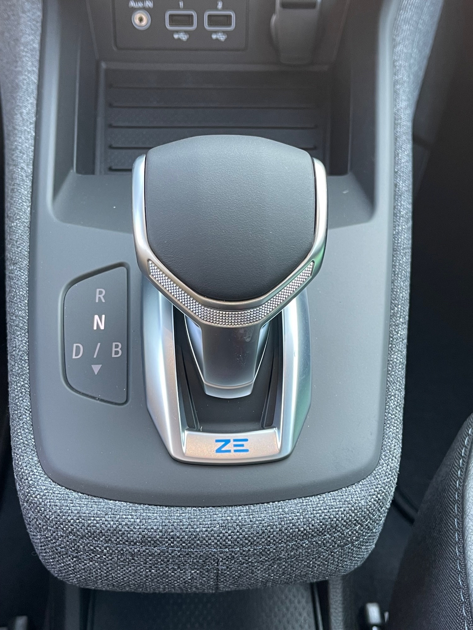 RENAULT Zoe Intens R135 (incl. Batterie)-image-13