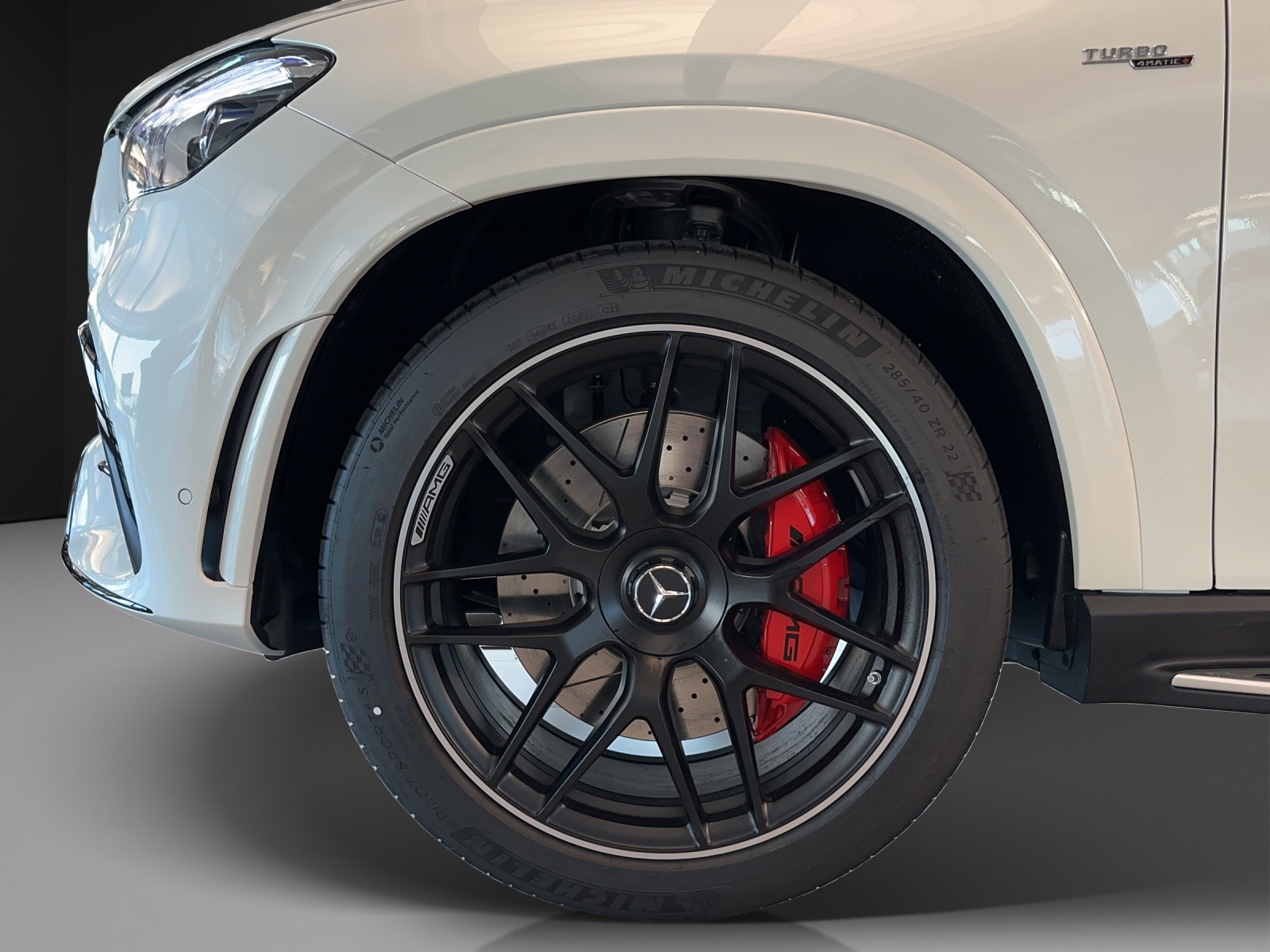 MERCEDES-BENZ GLE Coupé 53 AMG Premium+-image-7