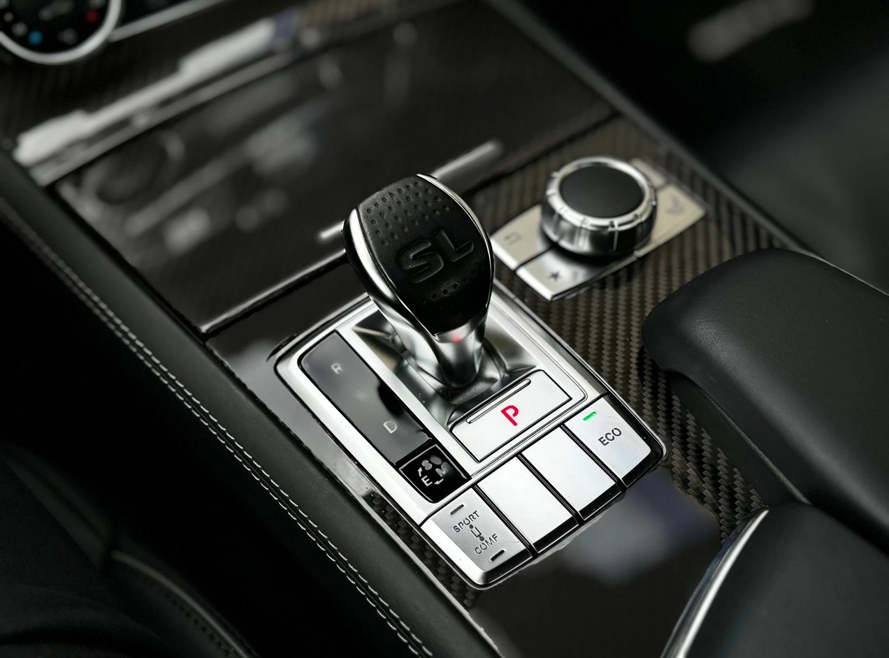 MERCEDES-BENZ SL 500 7G-Tronic *CH-Fahrzeug**AMG-Line**Top Zustand*-image-16