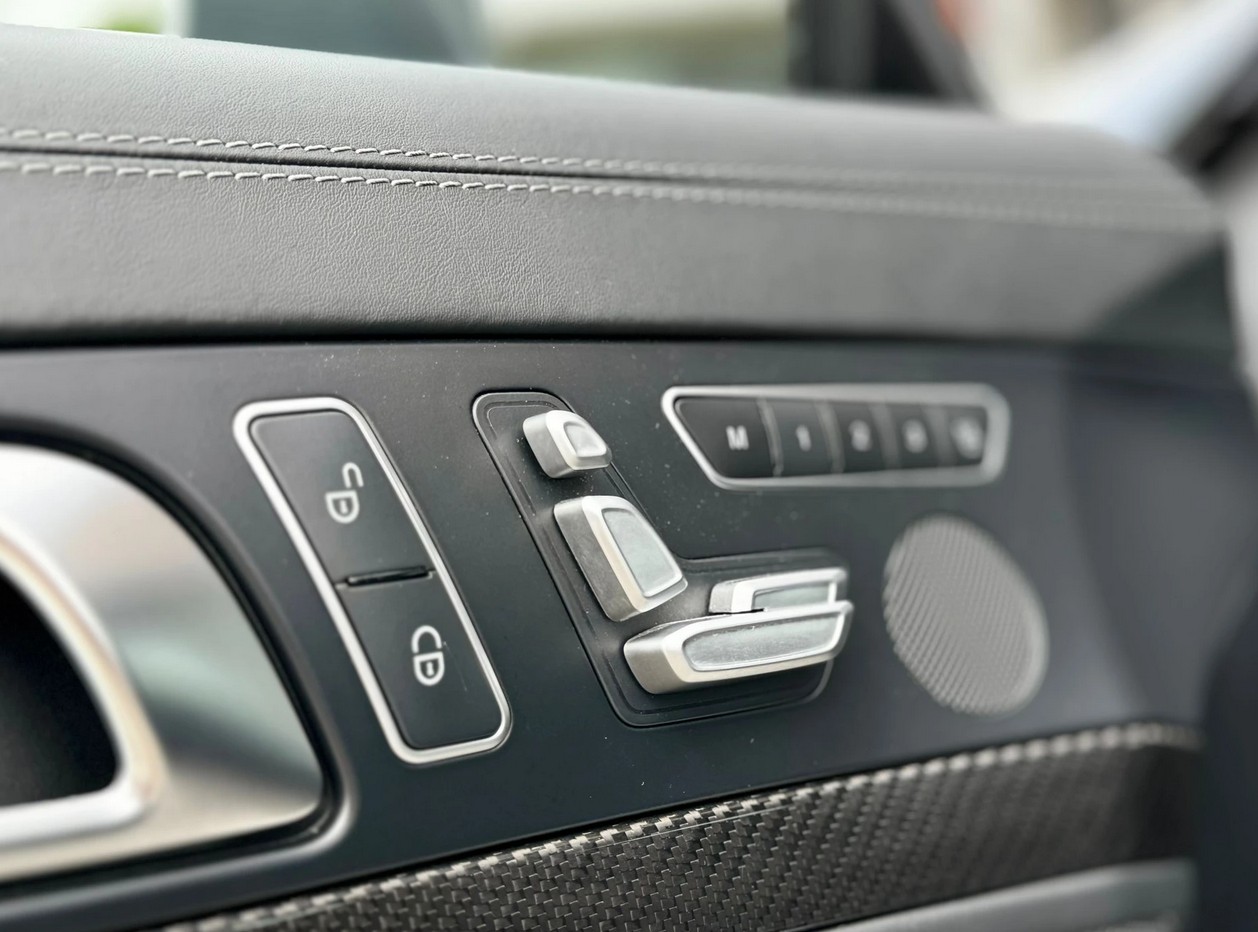 MERCEDES-BENZ SL 500 7G-Tronic *CH-Fahrzeug**AMG-Line**Top Zustand*-image-17