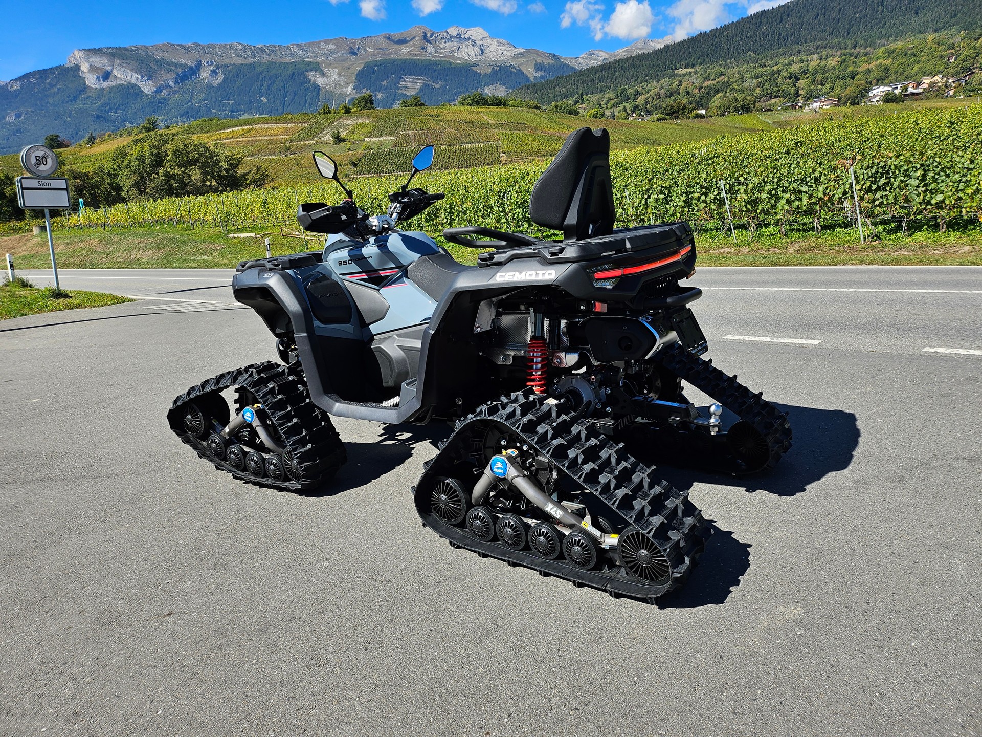 CF MOTO 850 Premium-image-11