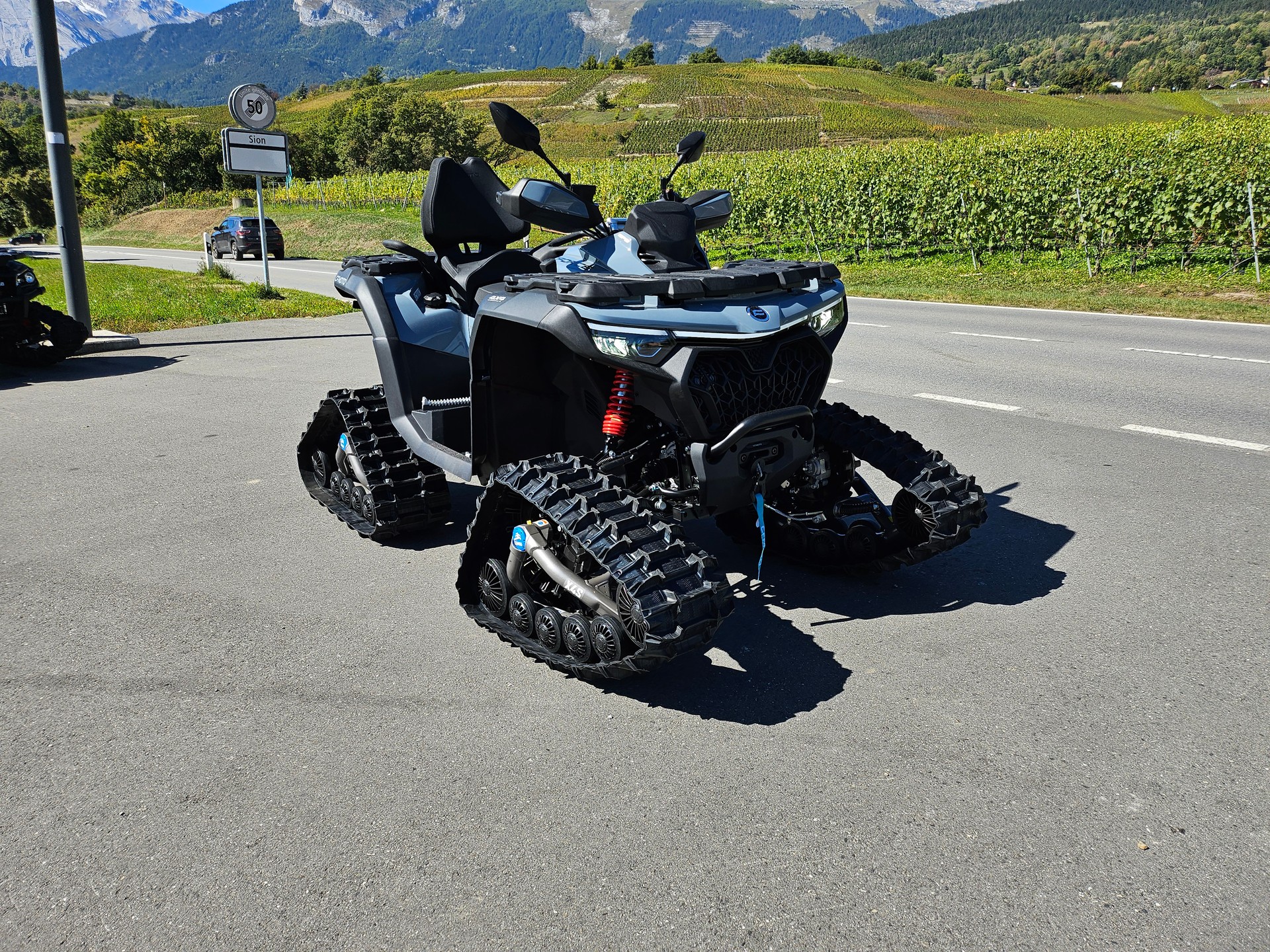 CF MOTO 850 Premium-image-1