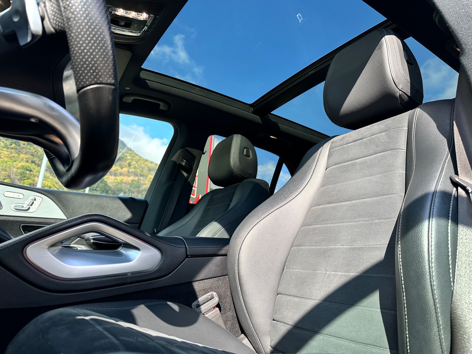 MERCEDES-BENZ GLE 400 d 4Matic AMG Line 9G-Tronic-image-15