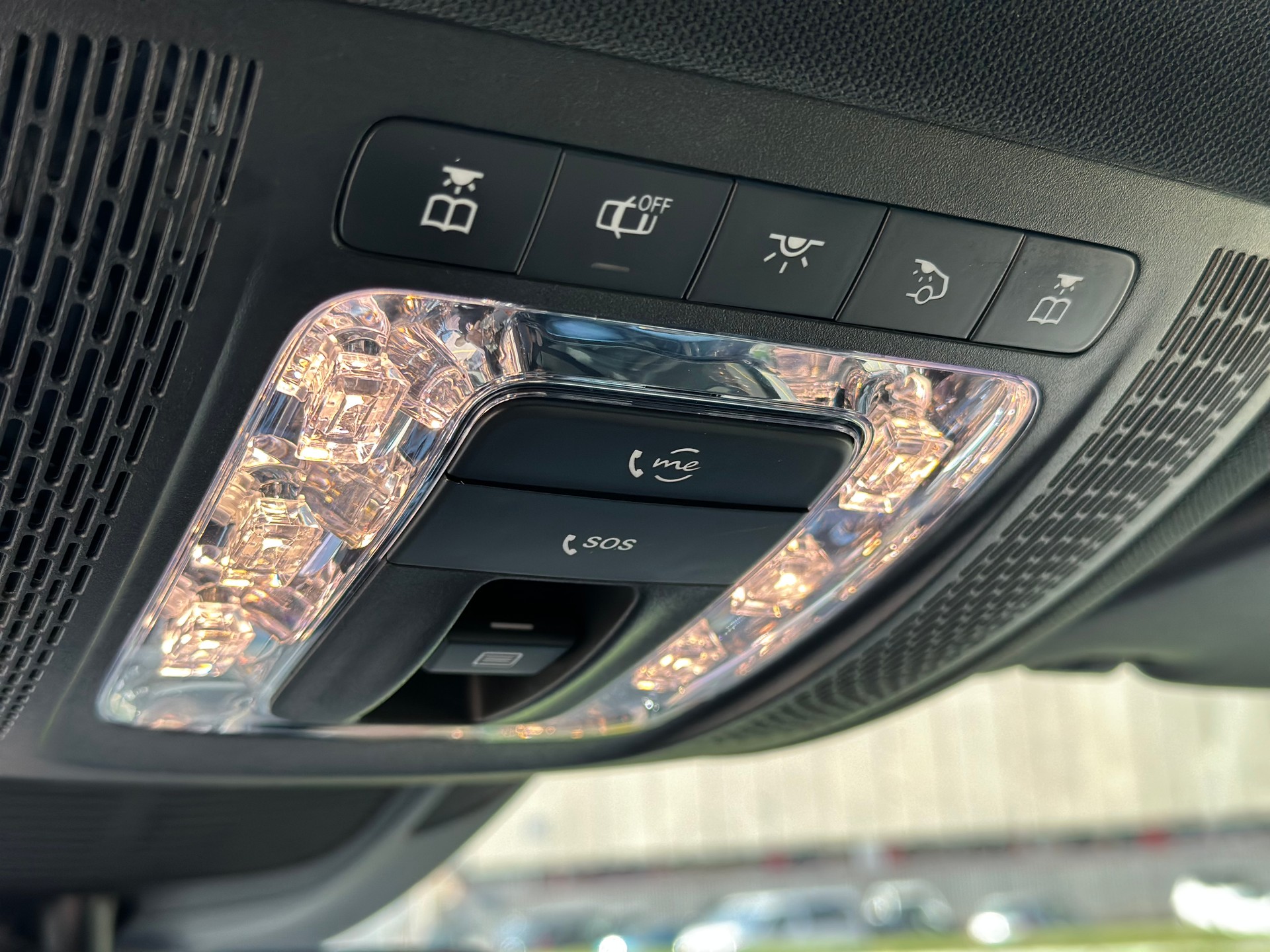 MERCEDES-BENZ GLE 400 d 4Matic AMG Line 9G-Tronic-image-25