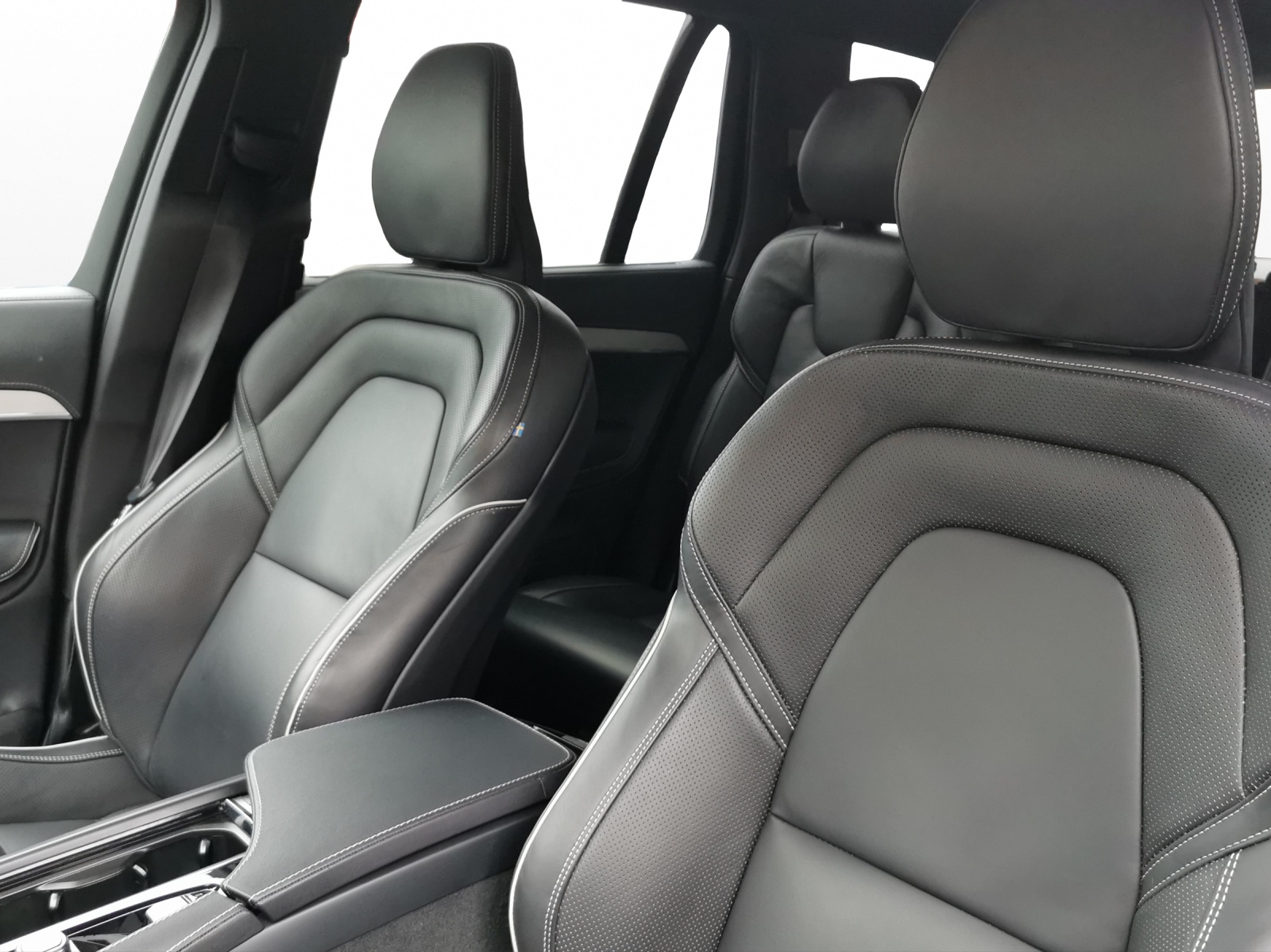 VOLVO XC90 2.0 T8 TE Plus Dark 7P. eAWD-image-14