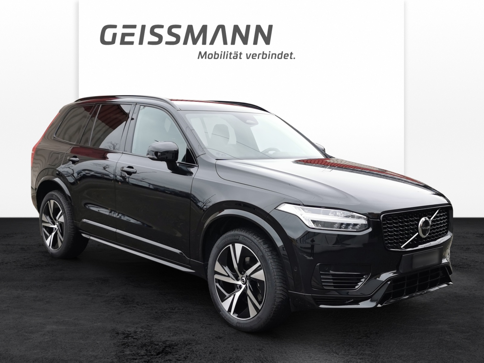 VOLVO XC90 2.0 T8 TE Plus Dark 7P. eAWD-showroom-element-1