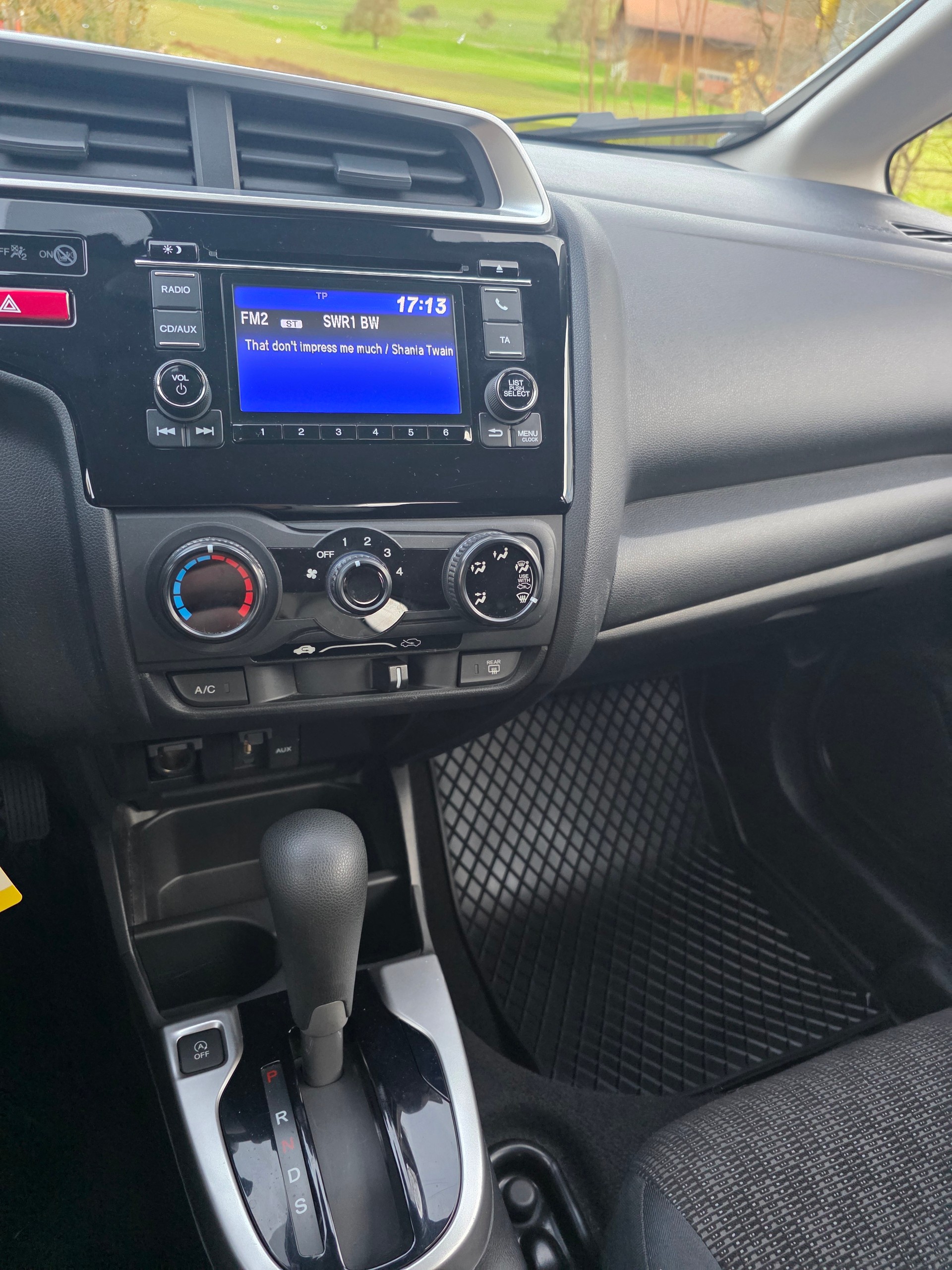 HONDA Jazz 1.3i-VTEC Trend CVT-image-10