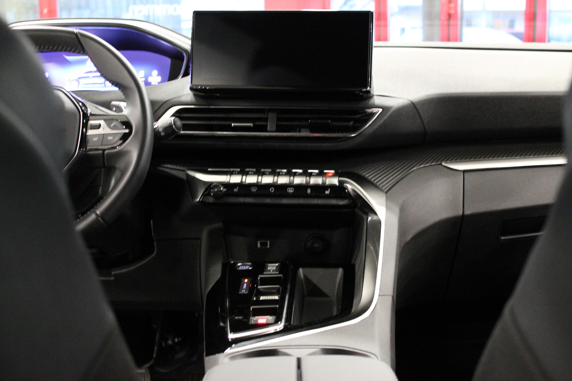 PEUGEOT 5008 1.5 BlueHDi Allure Pack EAT8-image-7