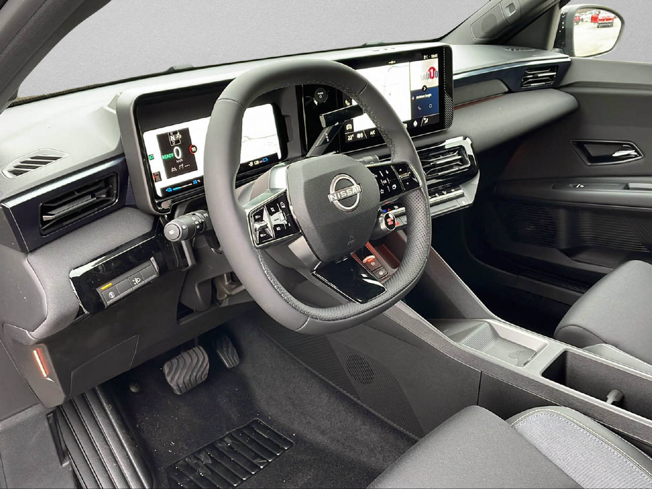 NISSAN Micra Advance 52 kWh 150 PS-image-4
