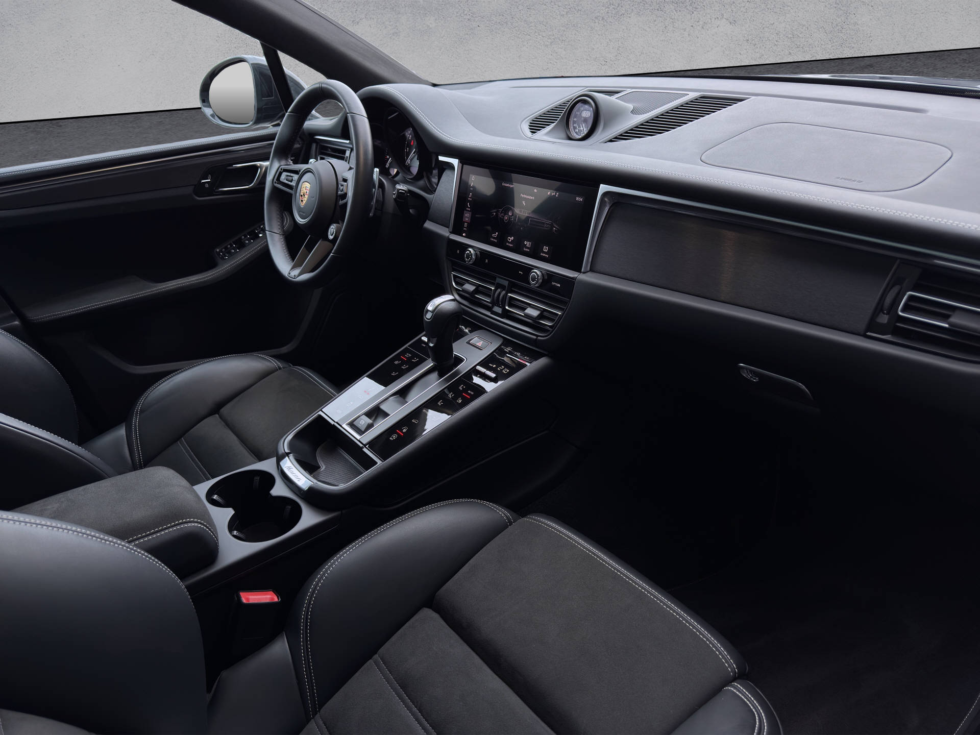 PORSCHE Macan GTS-image-7