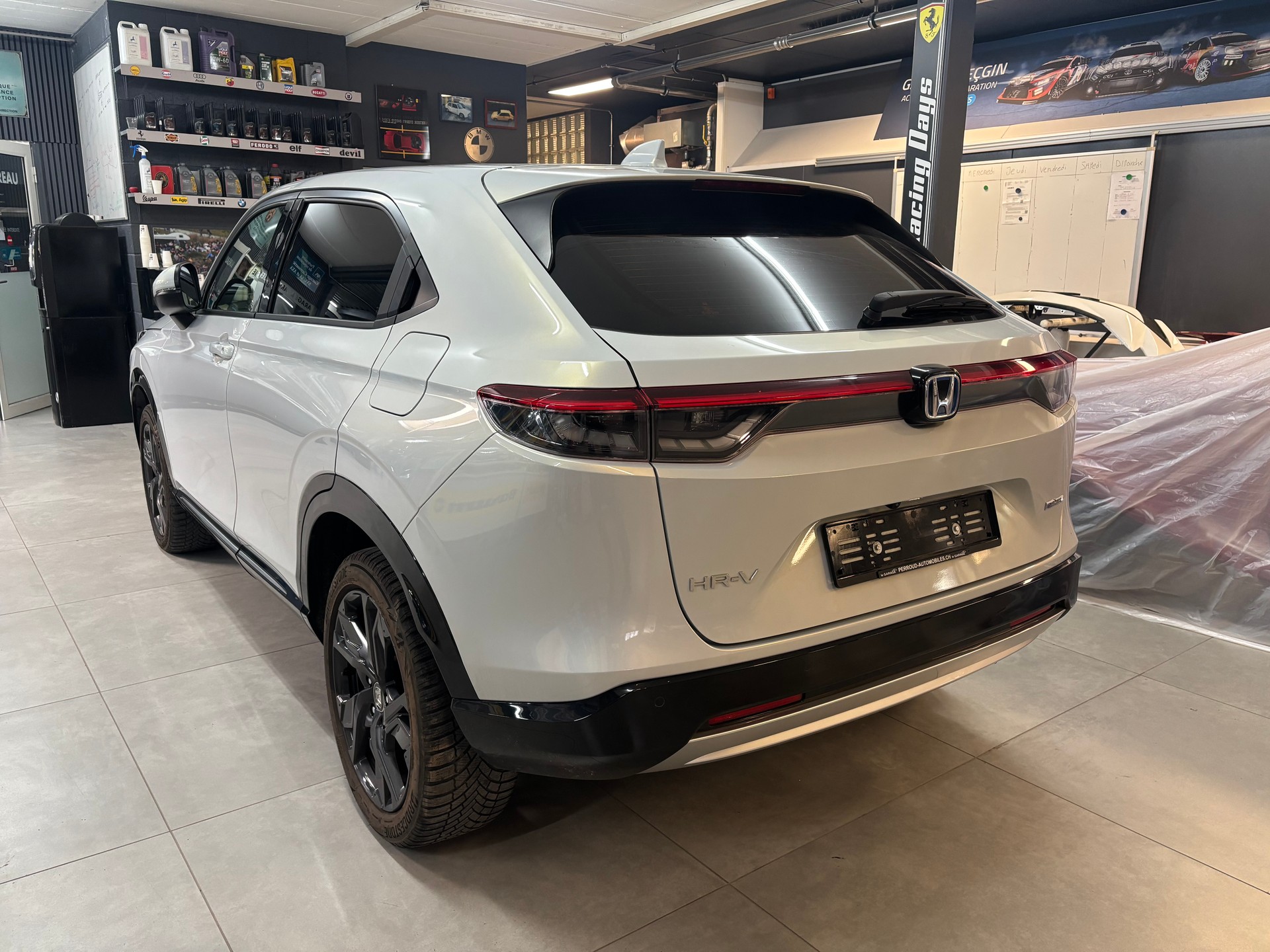 HONDA HR-V 1.5i-MMD Elegance CVT-image-5