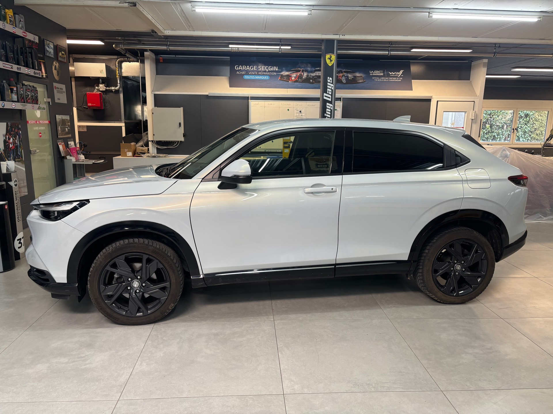 HONDA HR-V 1.5i-MMD Elegance CVT-image-7