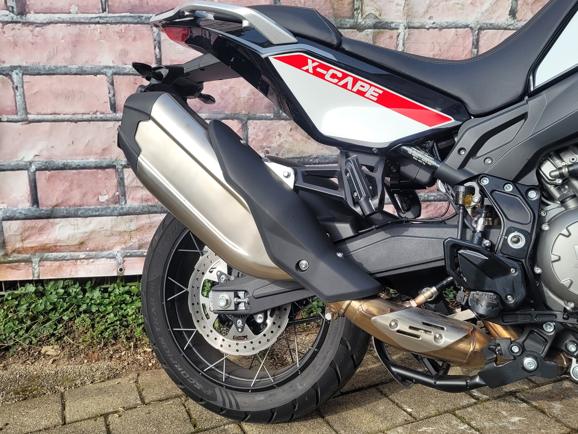 MOTO MORINI X-Cape 1200-image-12