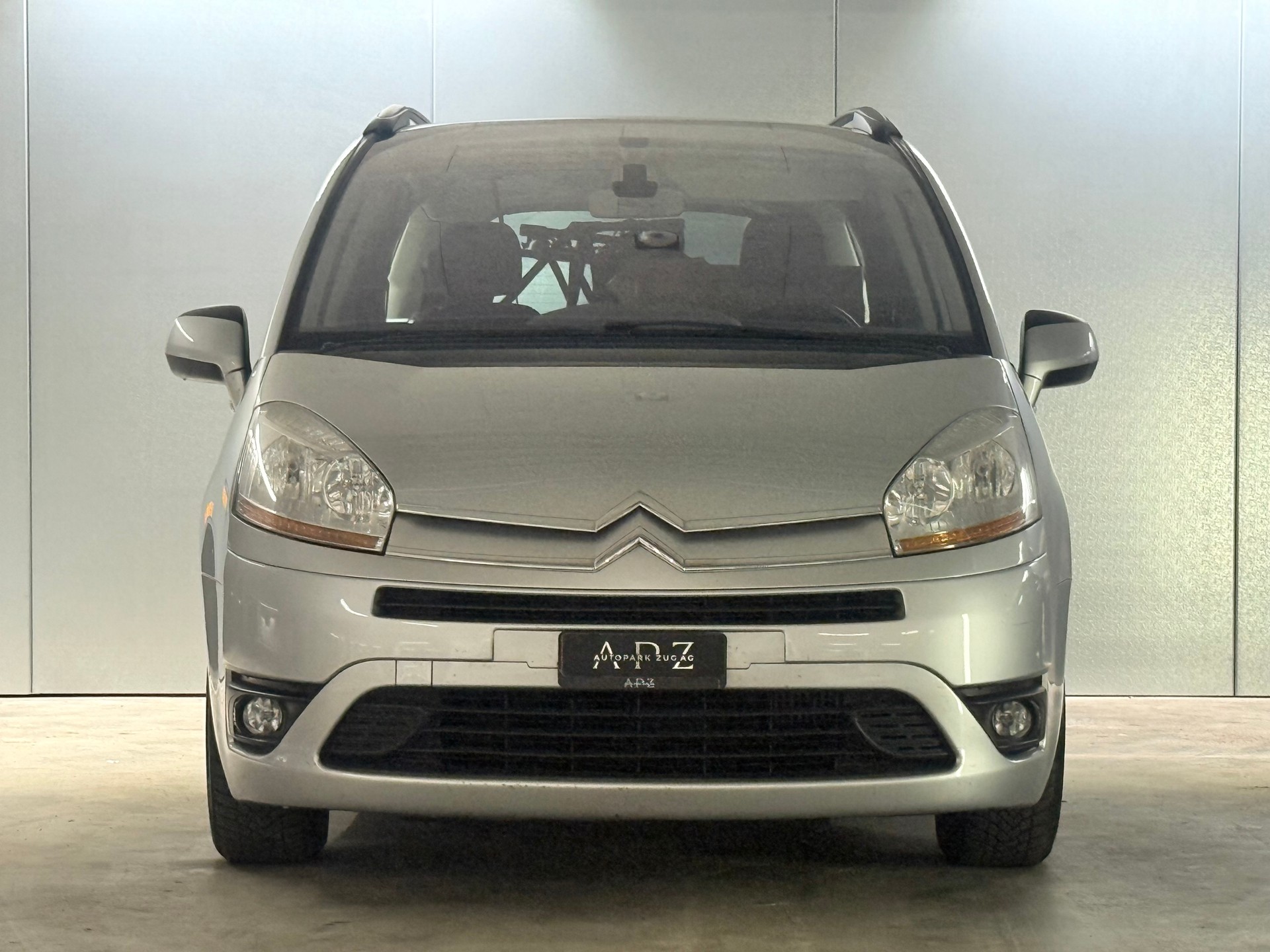 CITROEN Grand C4 Picasso 2.0 HDI Dynamique-image-1