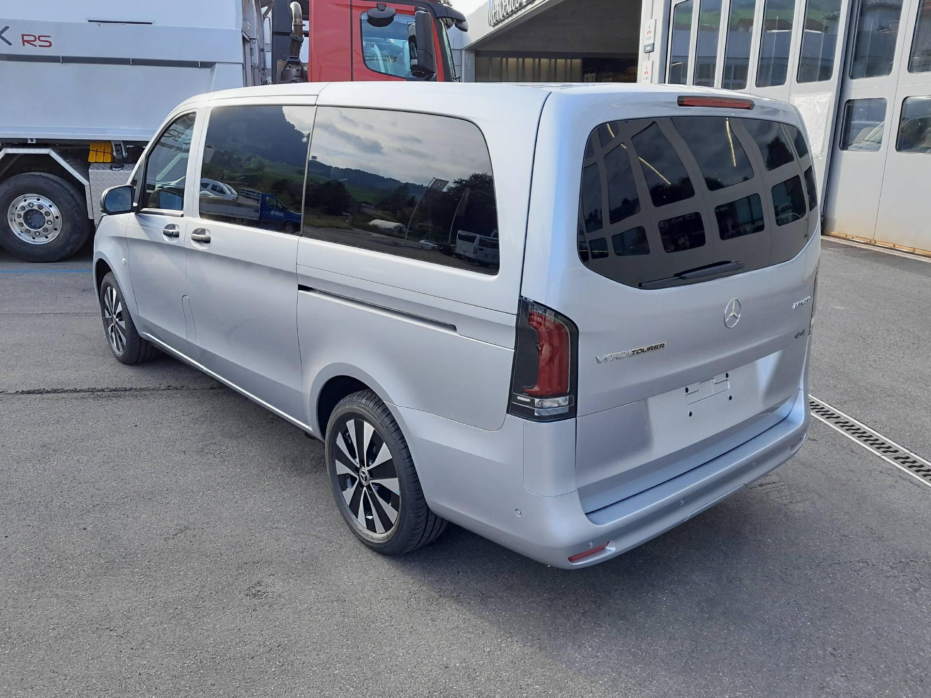 MERCEDES-BENZ Vito 116 Kombi L 2.0 CDI Select Family-image-5