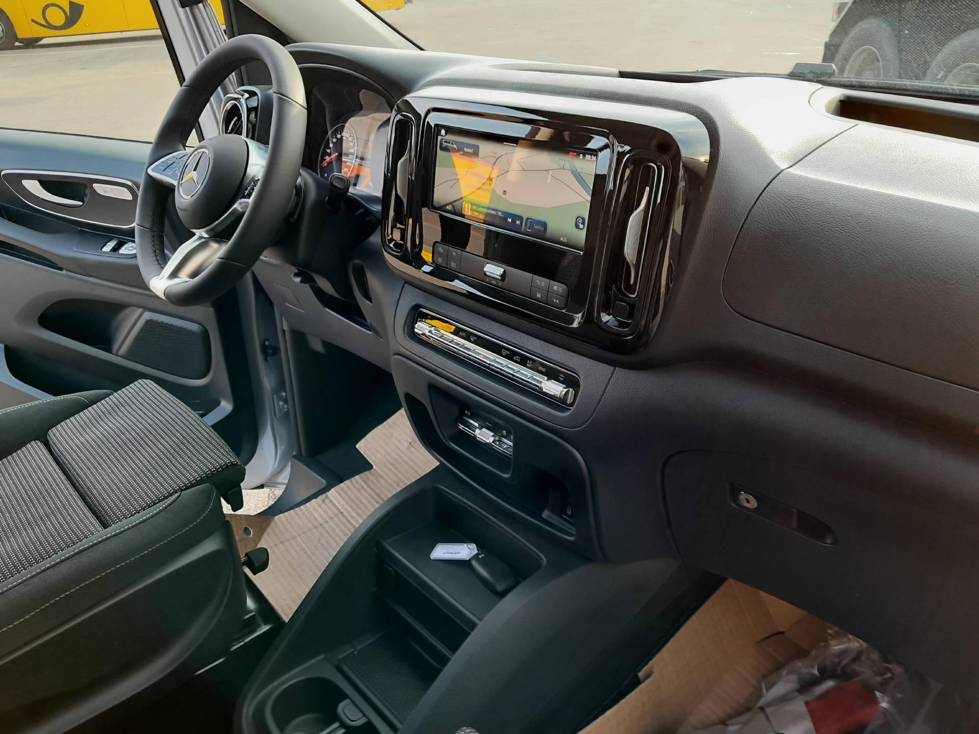 MERCEDES-BENZ Vito 116 Kombi L 2.0 CDI Select Family-image-10