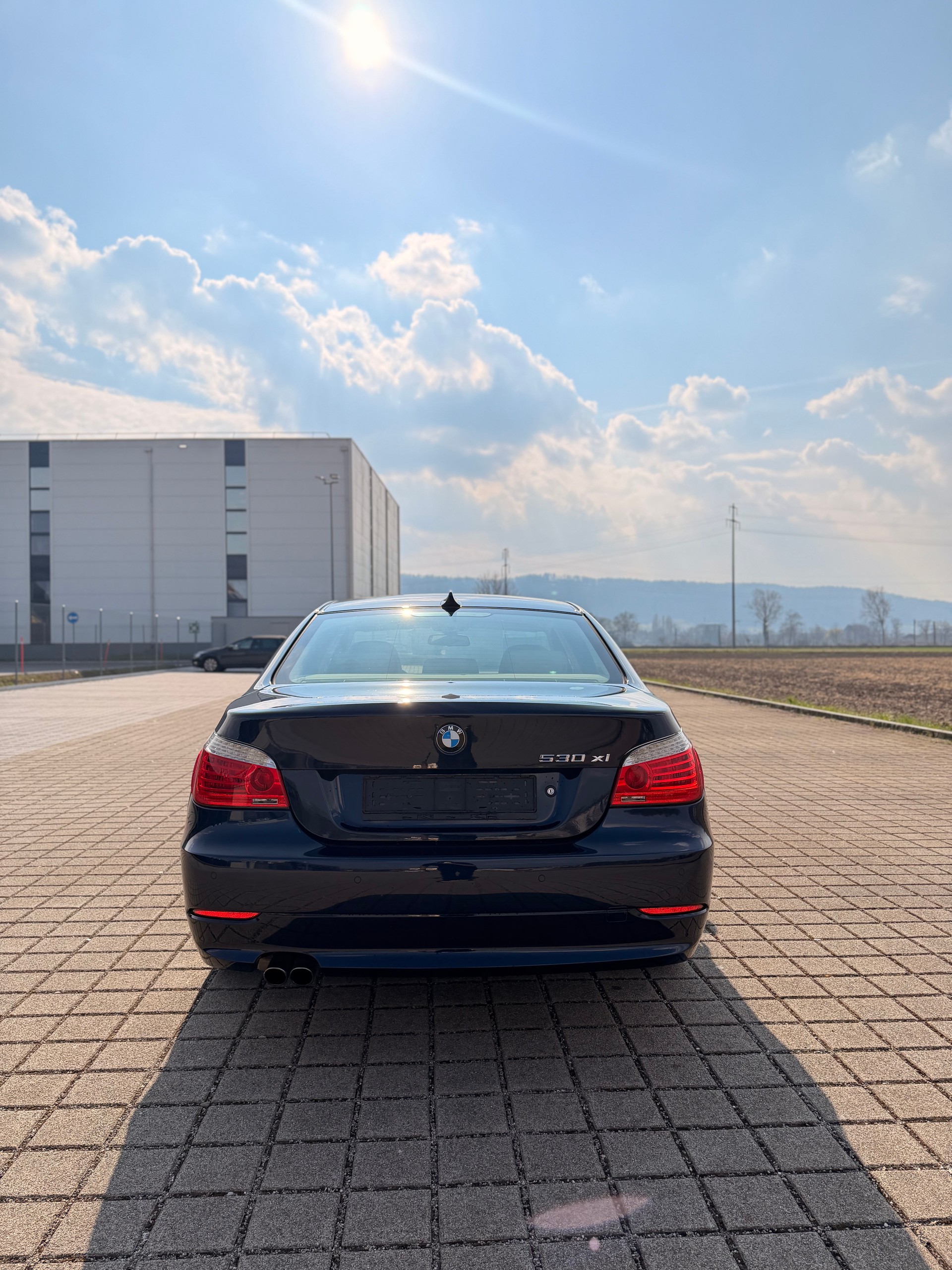 BMW 530xi Steptronic-image-8