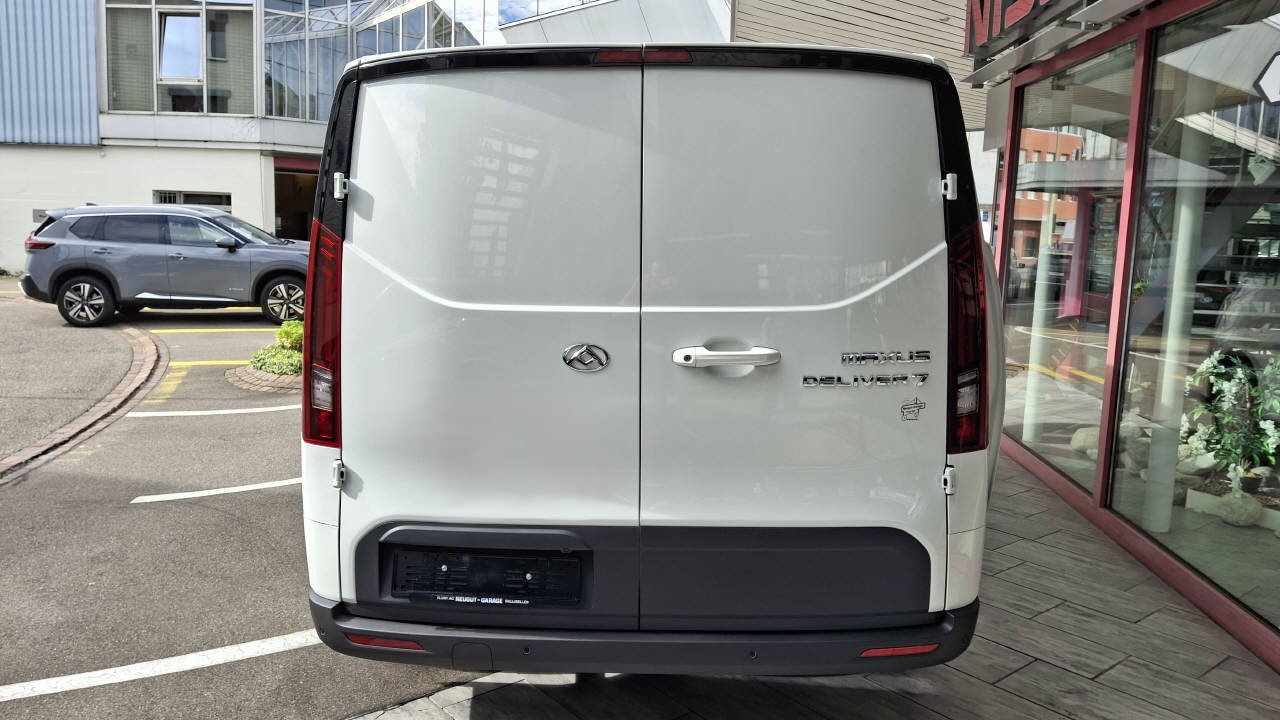 MAXUS Deliver 7 Kaw. L2H1 2.0 TD Base-image-4