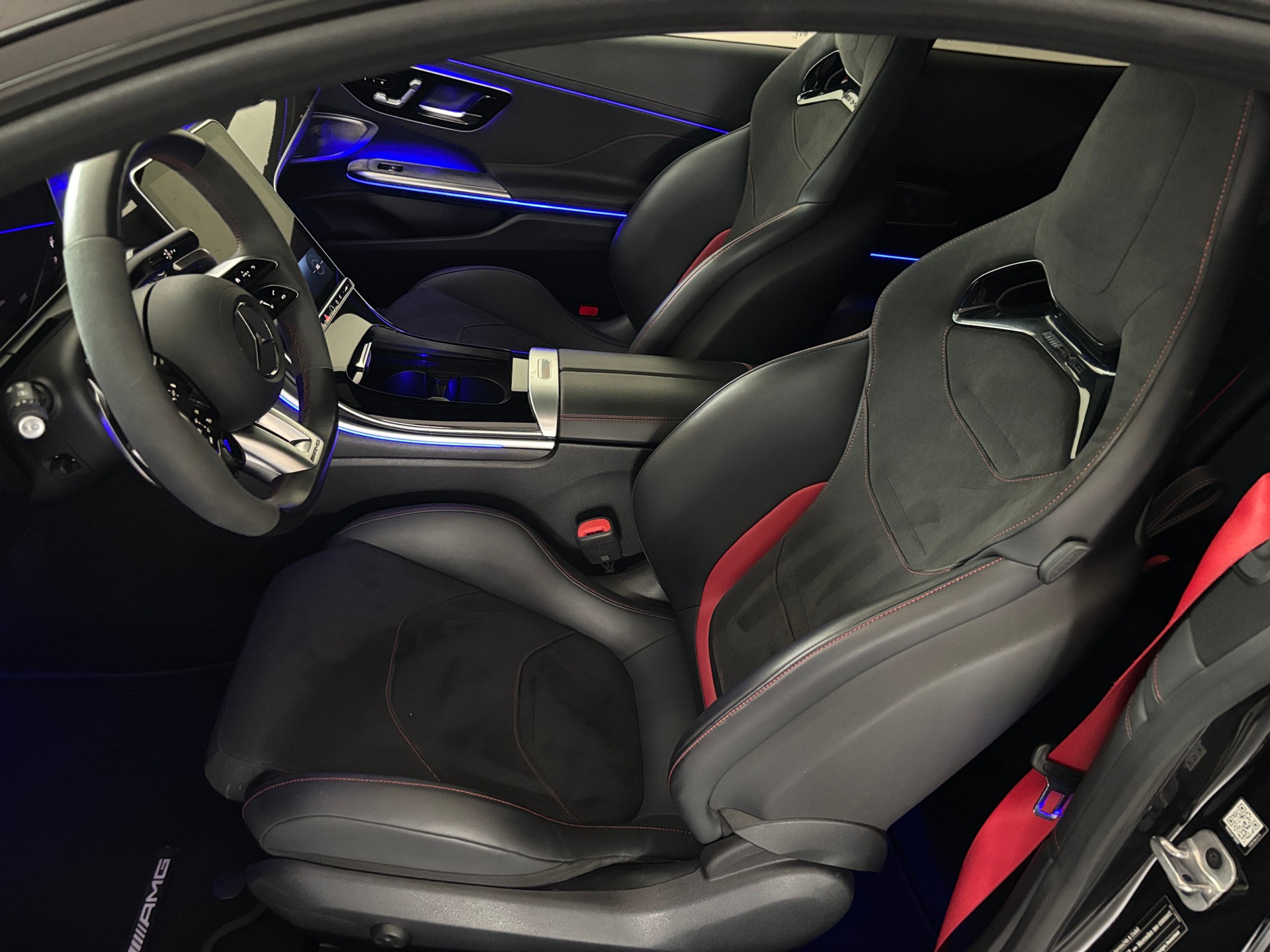 MERCEDES-BENZ CLE 53 AMG Schalensitze-image-9