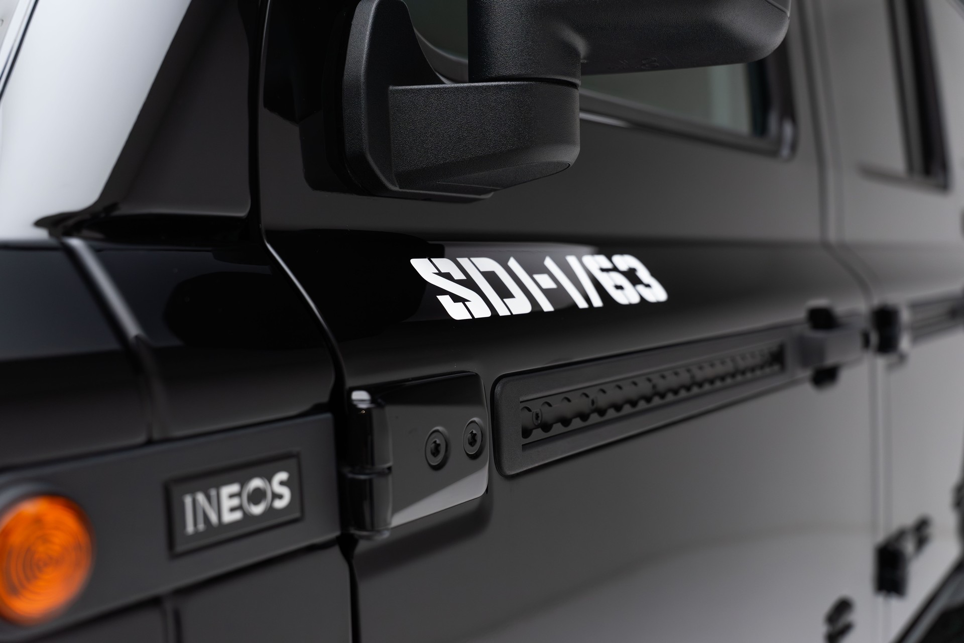 INEOS Grenadier 3.0 Fieldmaster Edition-image-8