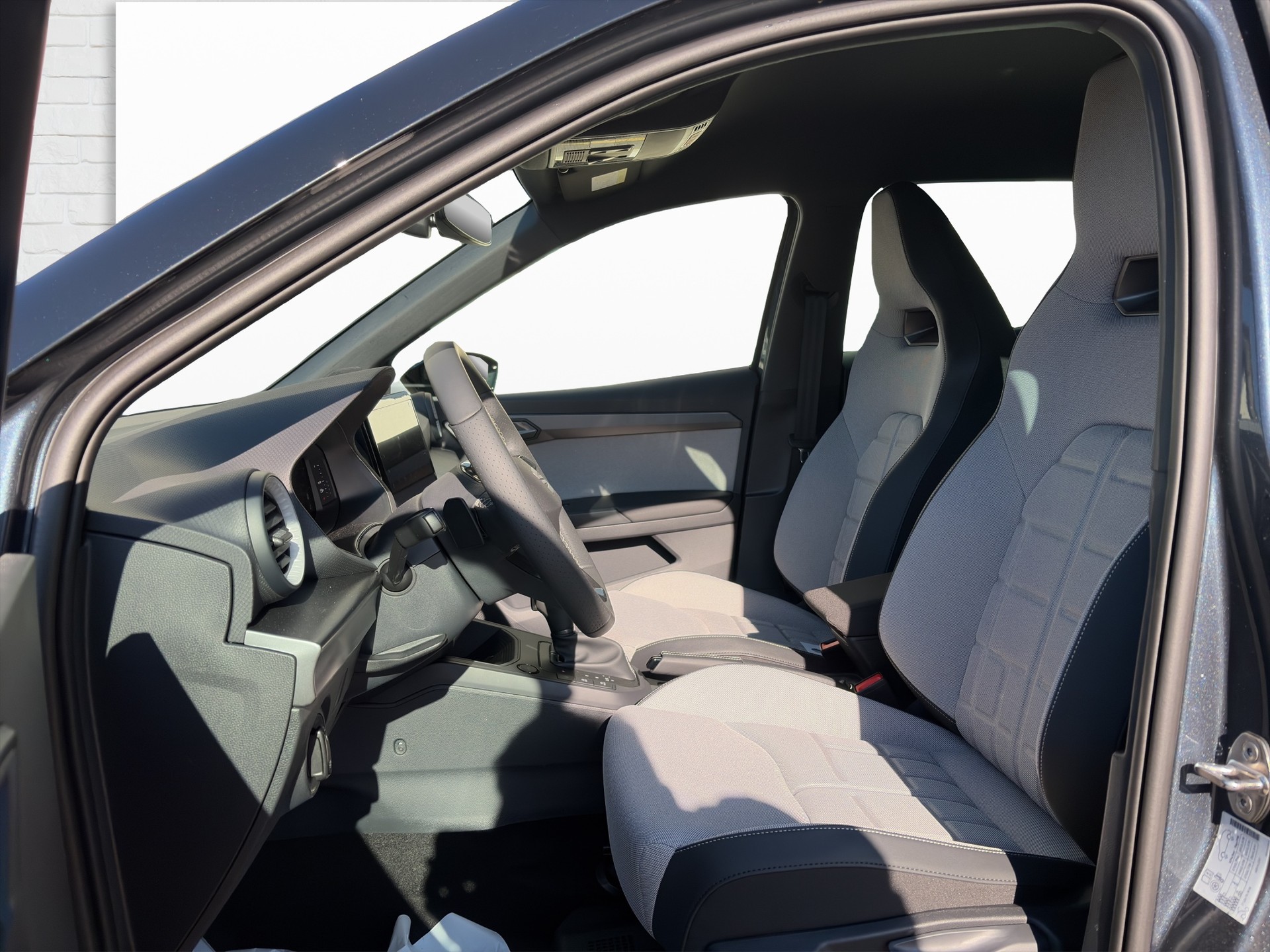 SEAT Arona 1.5 Eco TSI FR DSG-showroom-element-3
