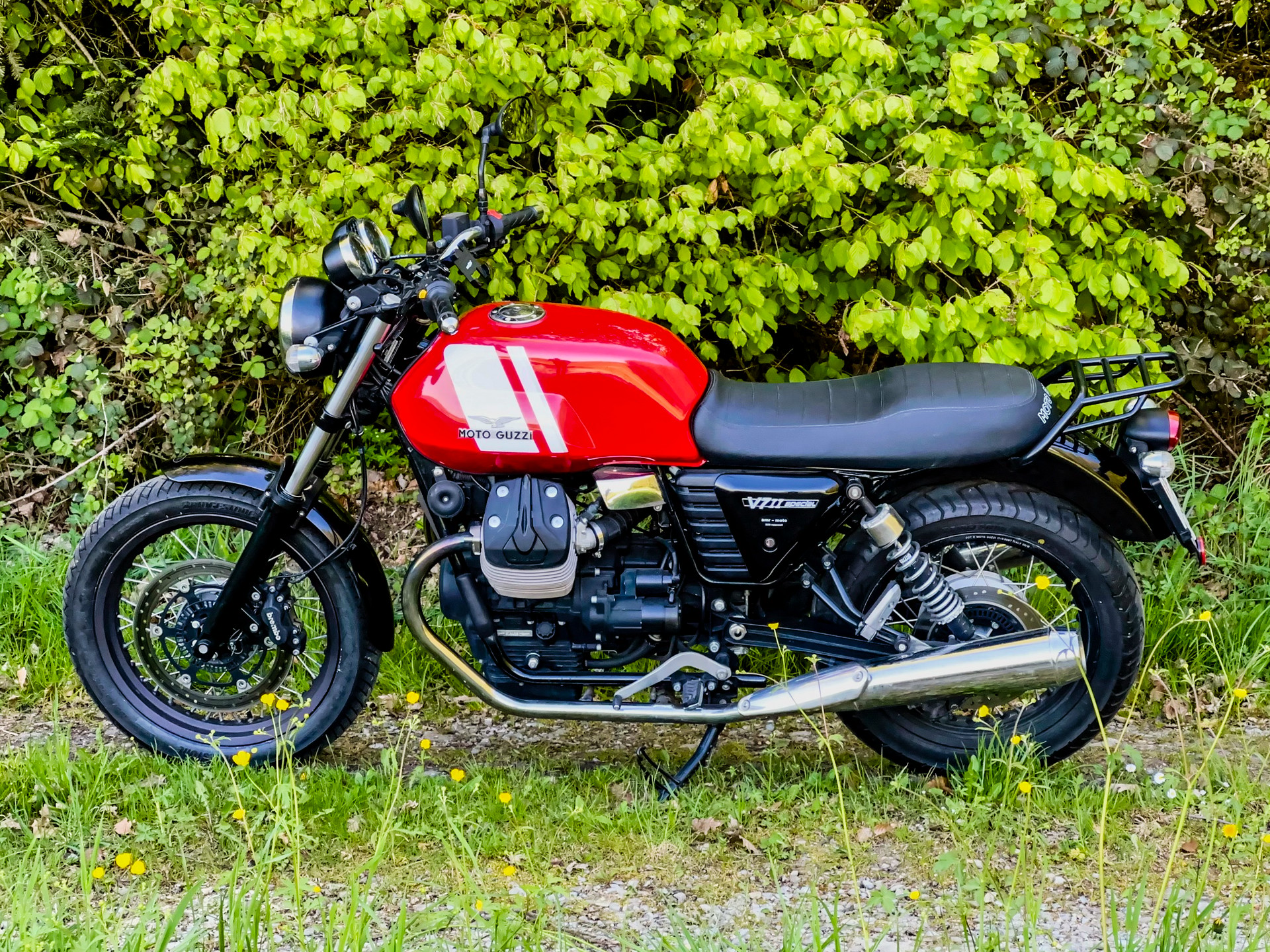 MOTO GUZZI V7 II Special 750 ABS-image-3