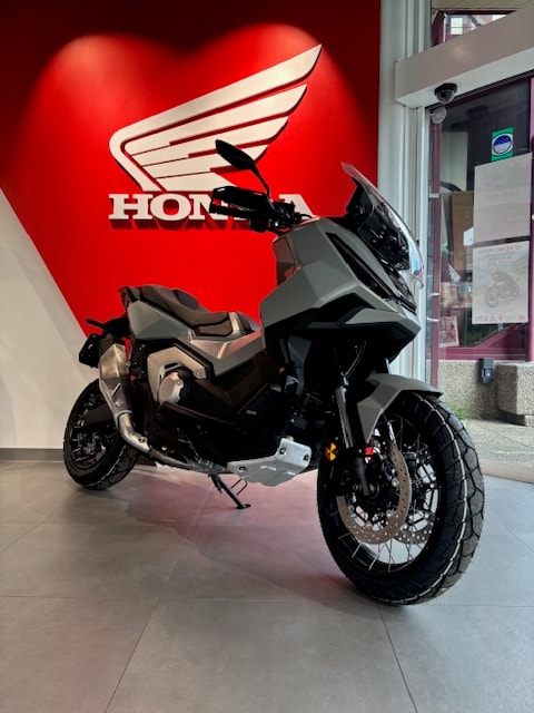 HONDA X-ADV 750-image-0