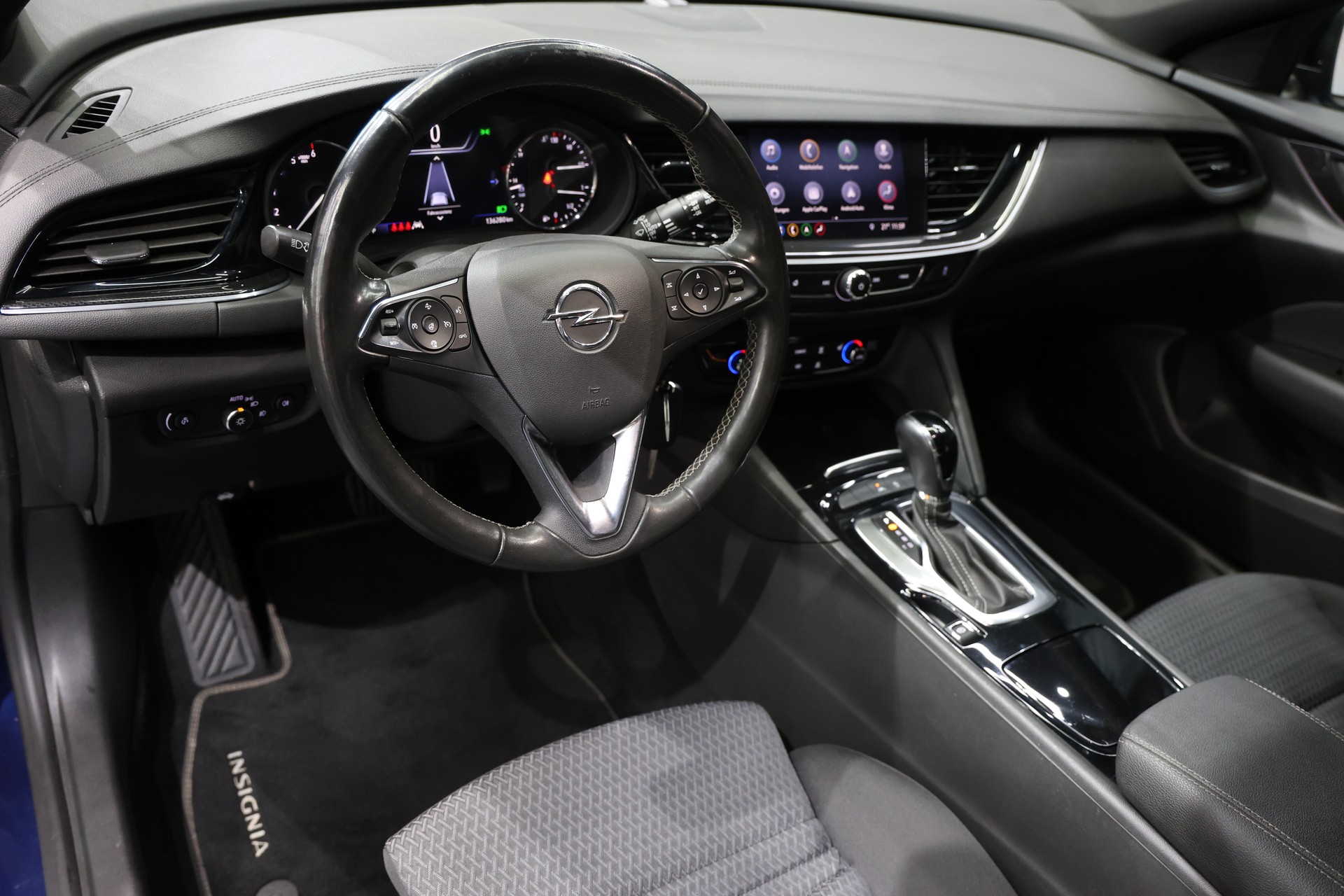OPEL Insignia 1.5 CDTI Sports Tourer Elegance Automatic-image-5
