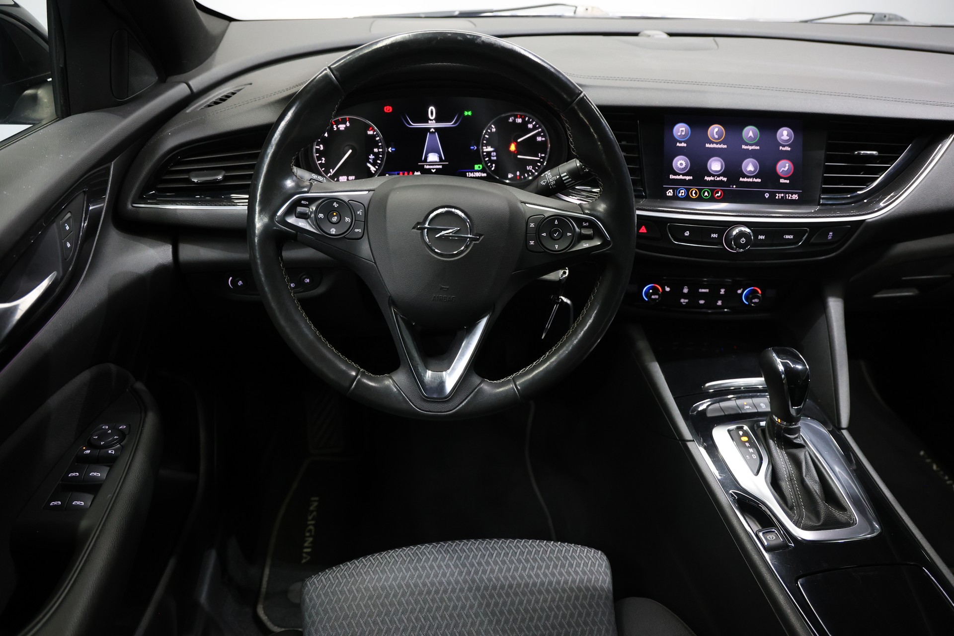 OPEL Insignia 1.5 CDTI Sports Tourer Elegance Automatic-image-22