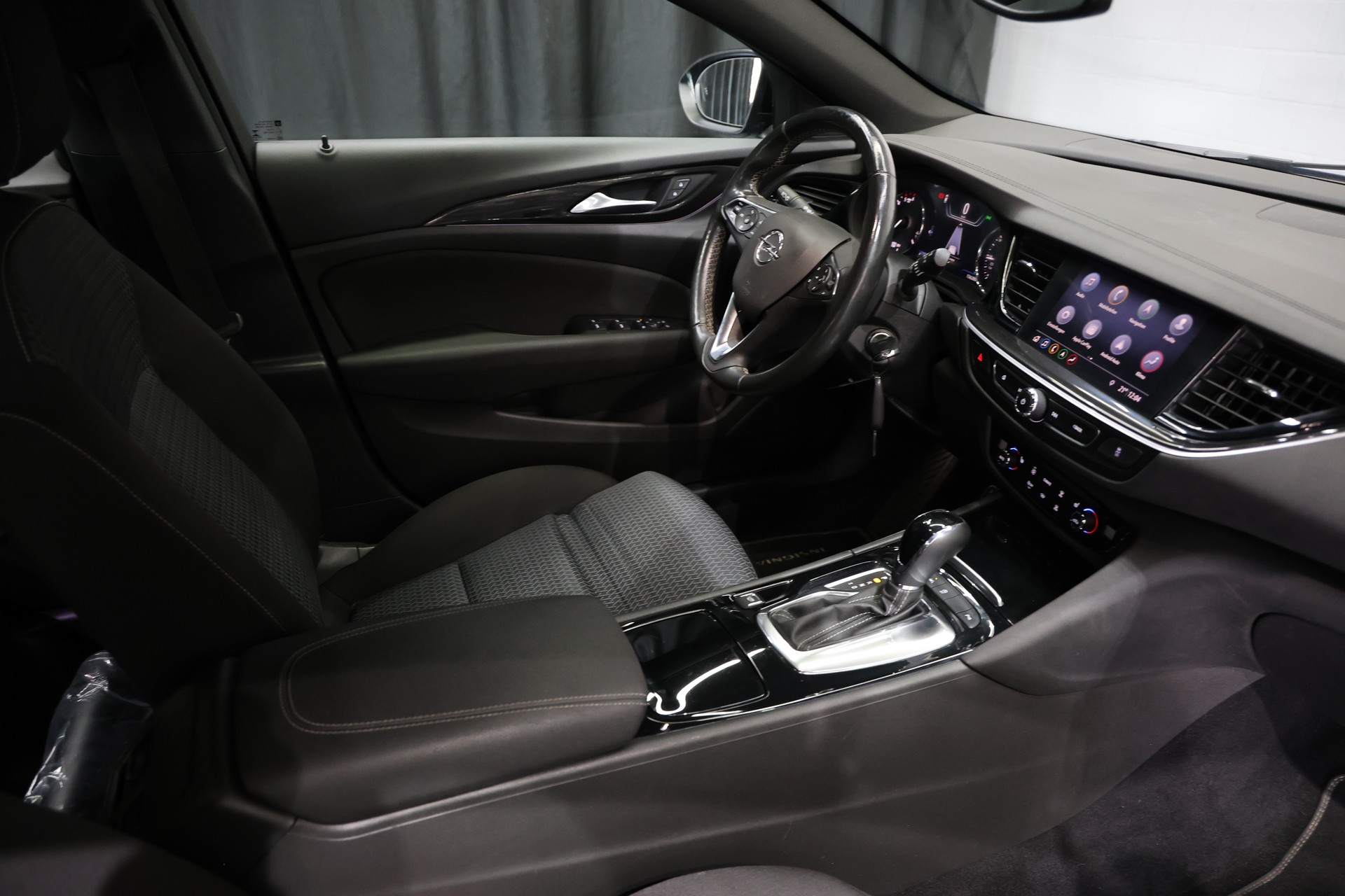 OPEL Insignia 1.5 CDTI Sports Tourer Elegance Automatic-image-18