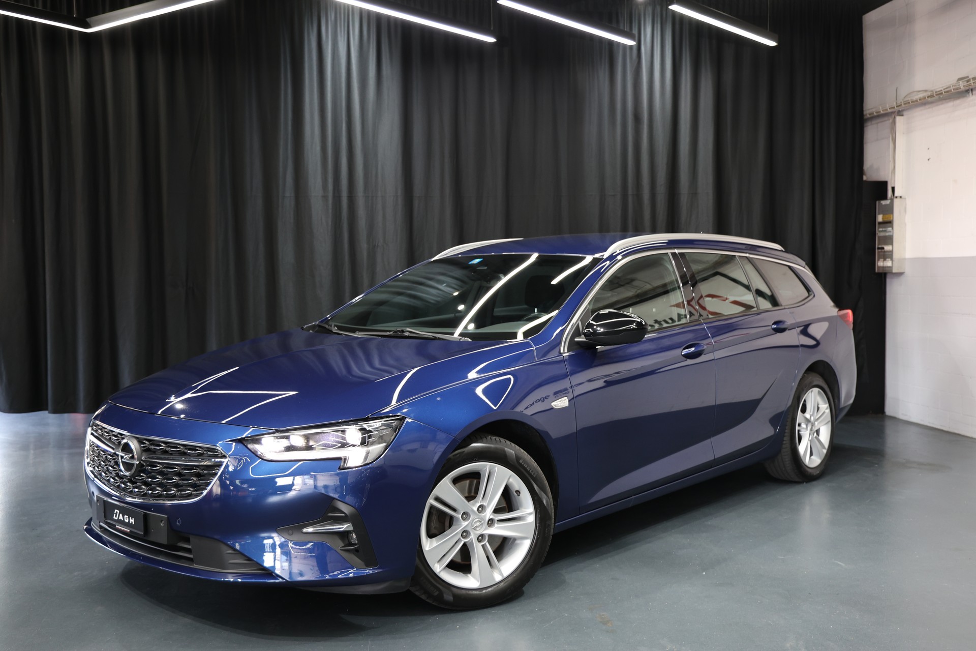 OPEL Insignia 1.5 CDTI Sports Tourer Elegance Automatic-image-9