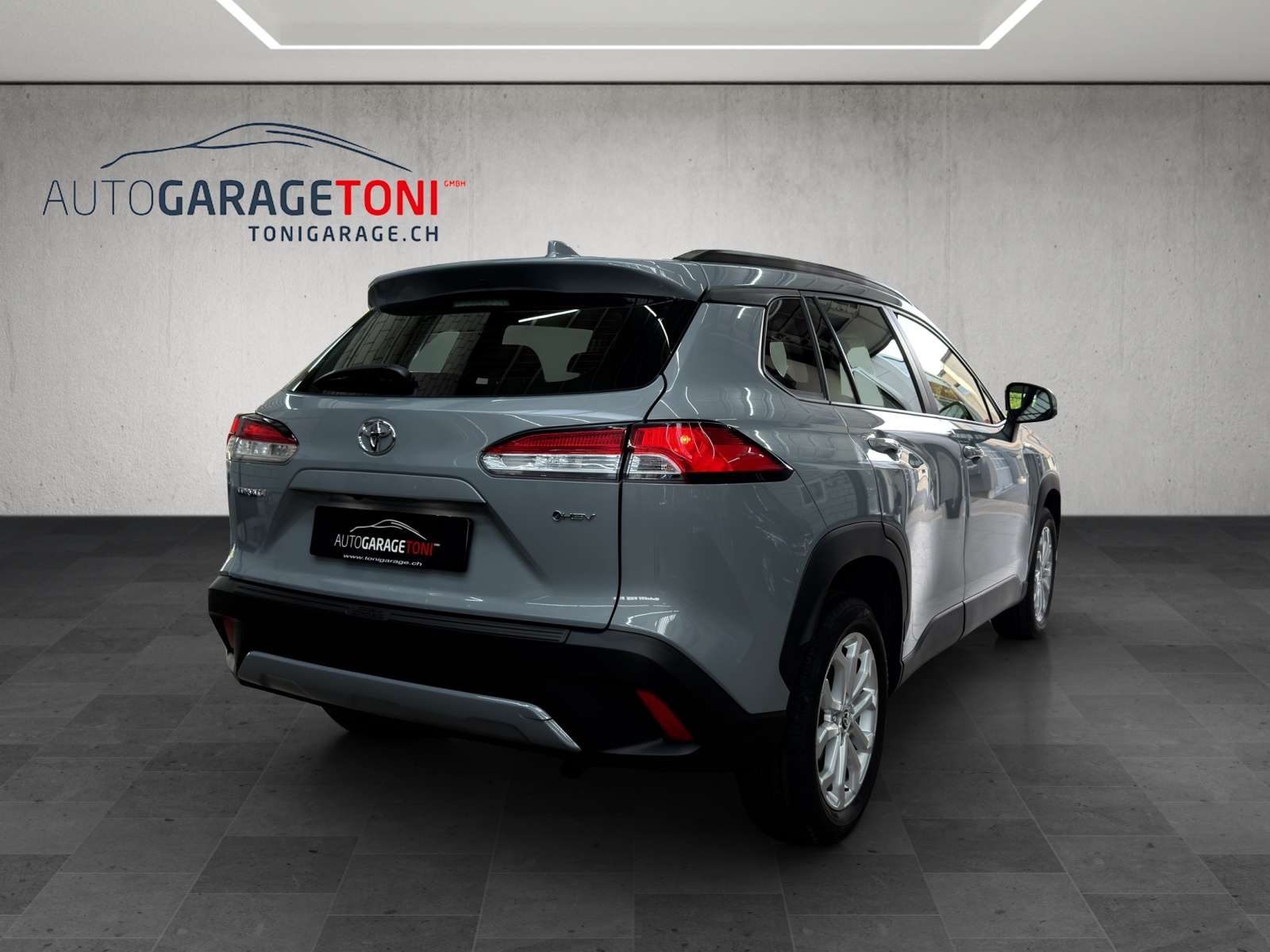 TOYOTA Corolla Cross 1.8 Trend e-CVT-image-5