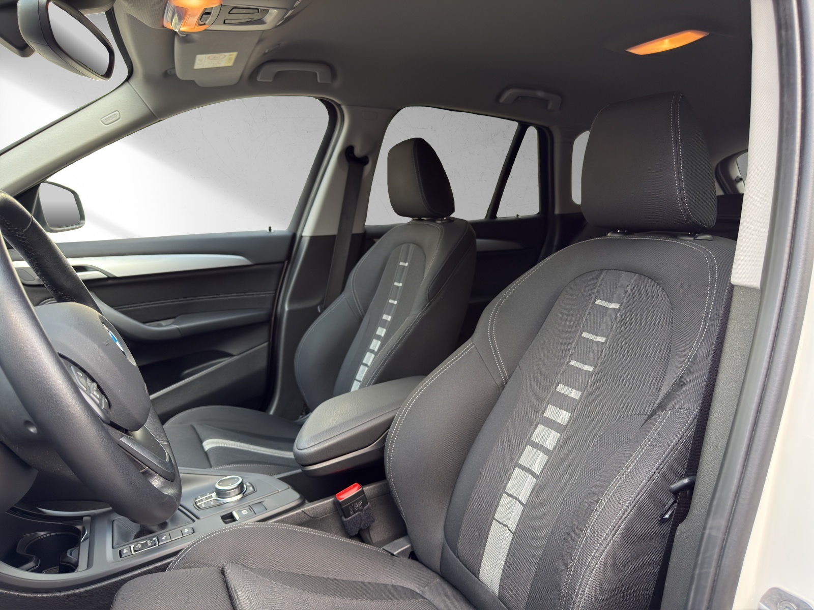 BMW X1 xDrive 18d Steptronic-image-15