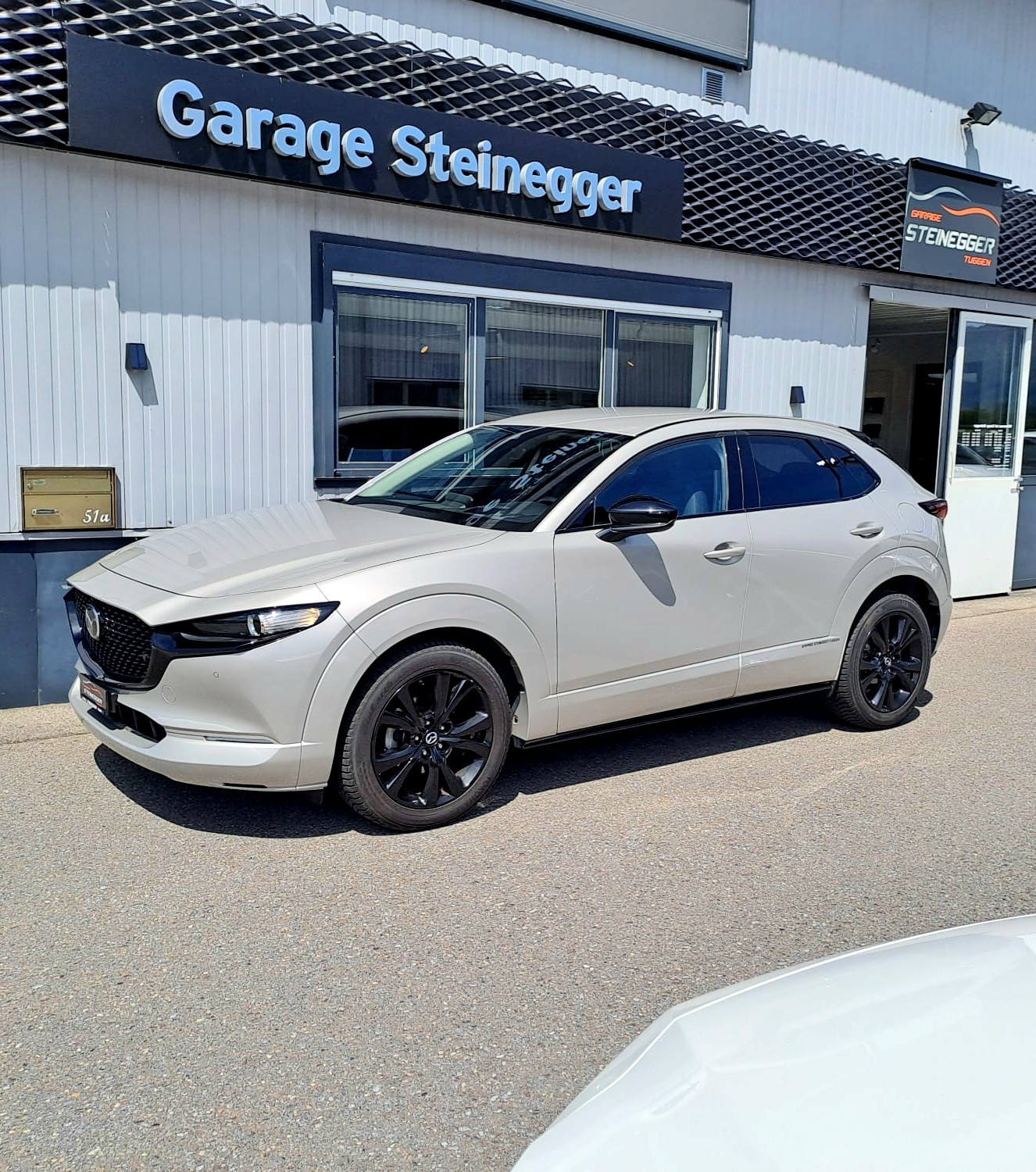 MAZDA CX-30 SKYACTIV-X 186 M Hybrid FWD Homura-image-3