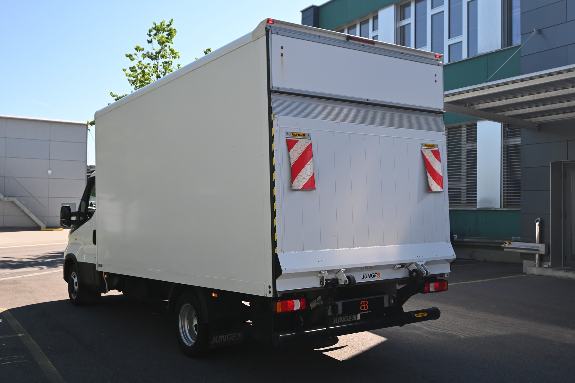 IVECO 35 C 16 A8-showroom-element-2