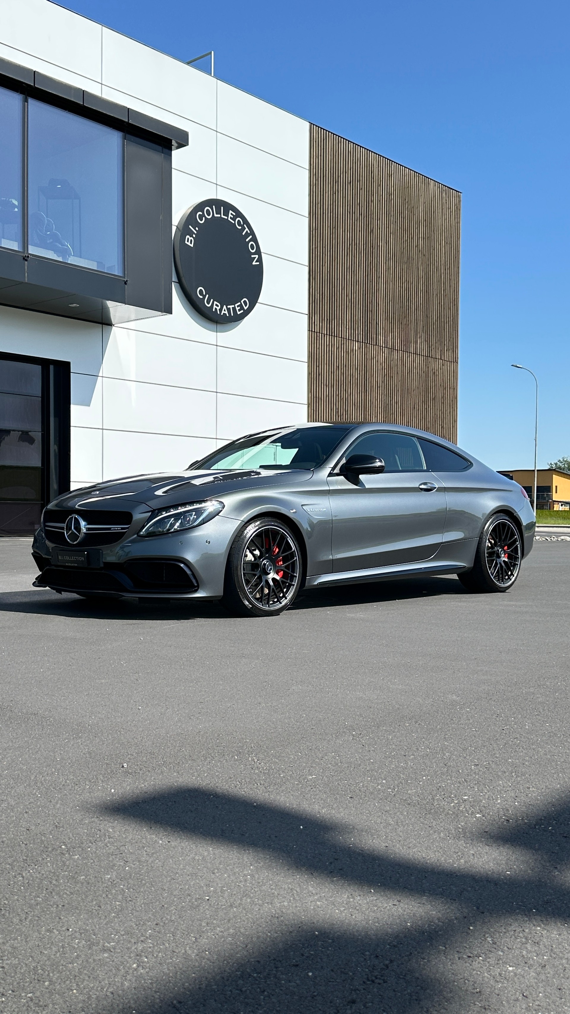 MERCEDES-BENZ S