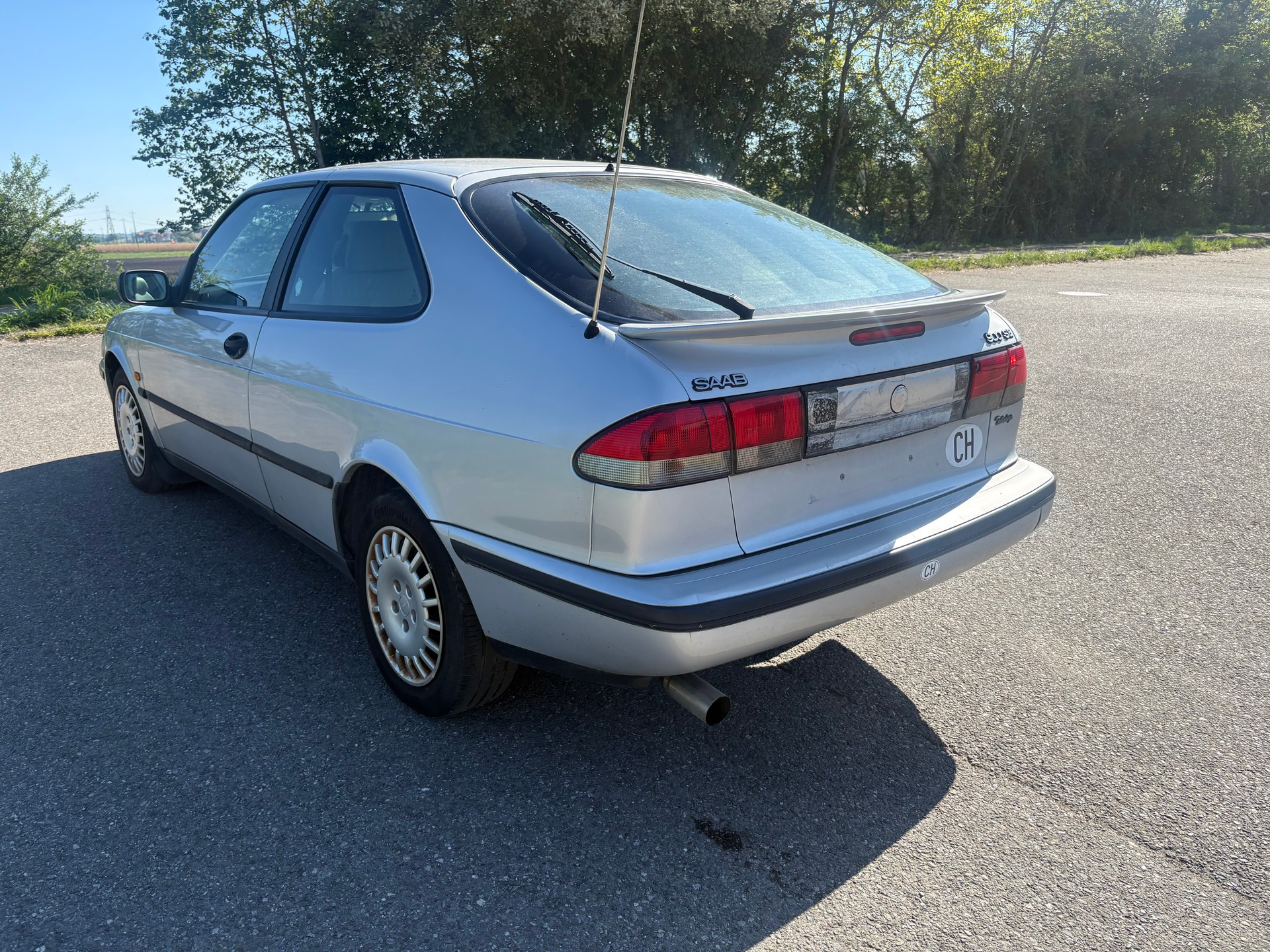 SAAB 900 S 2.0i-16 Turbo-image-9
