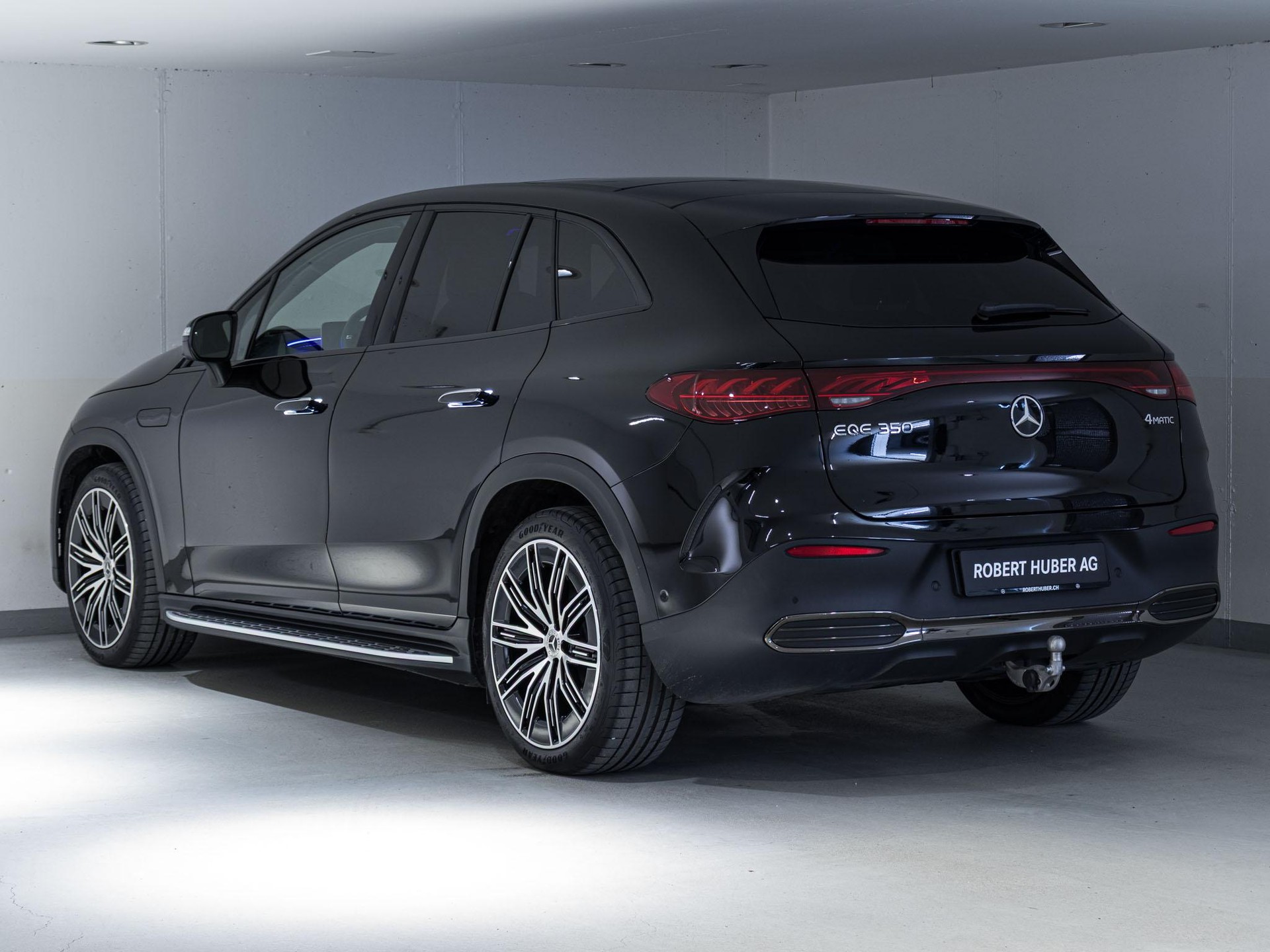 MERCEDES-BENZ EQE 350 4MATIC-image-3